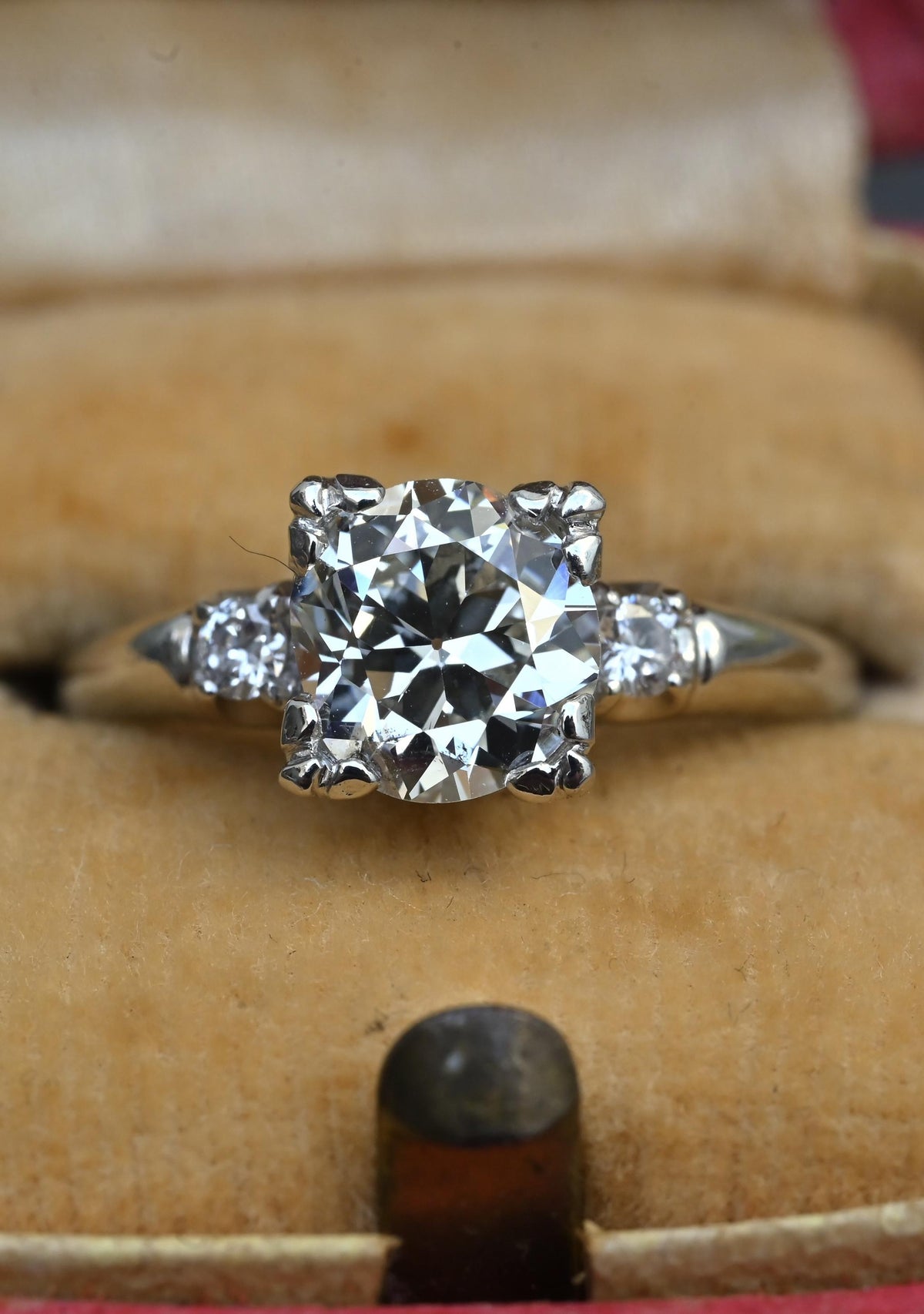 Mid-Century Platinum 1.05 Carat Diamond Three-Stone Engagement Ring – IGI Cert.