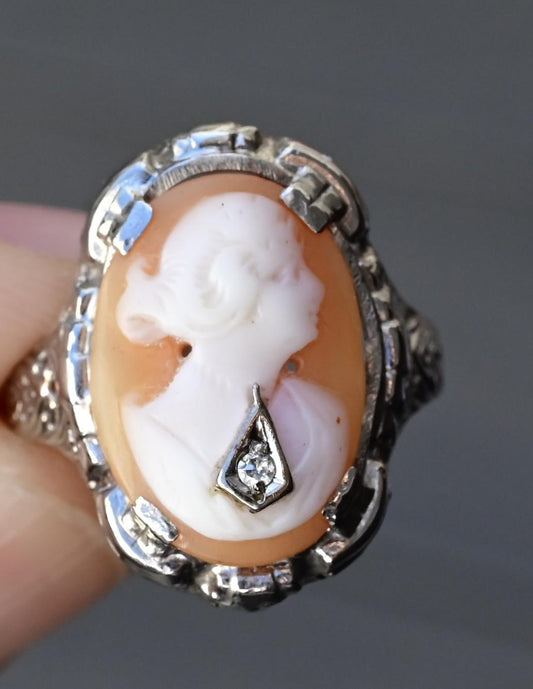 Antique 14K White Gold Habille Diamond Lady Cameo Ornate Filigree Ring 7.25