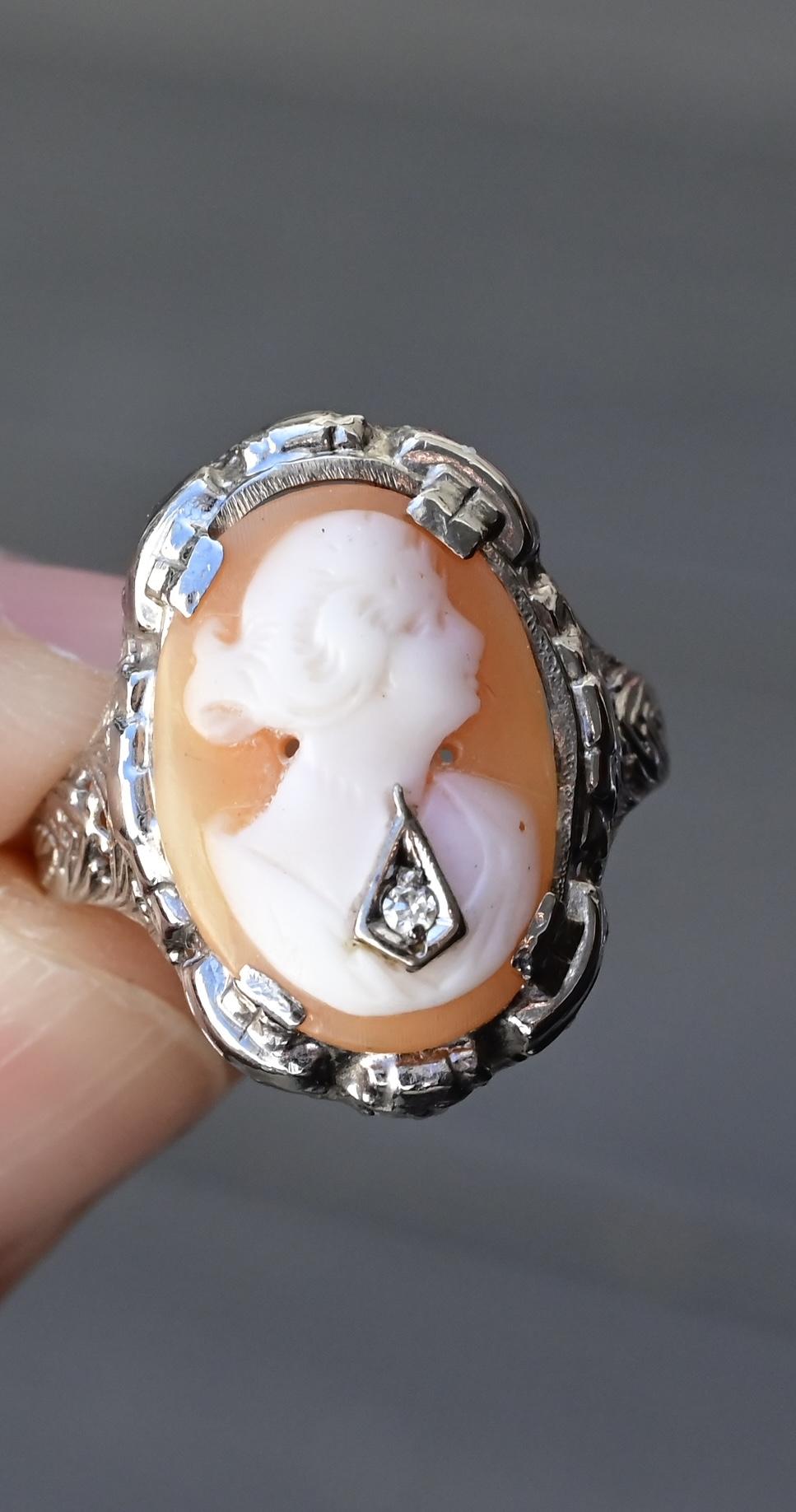 Antique 14K White Gold Habille Diamond Lady Cameo Ornate Filigree Ring 7.25