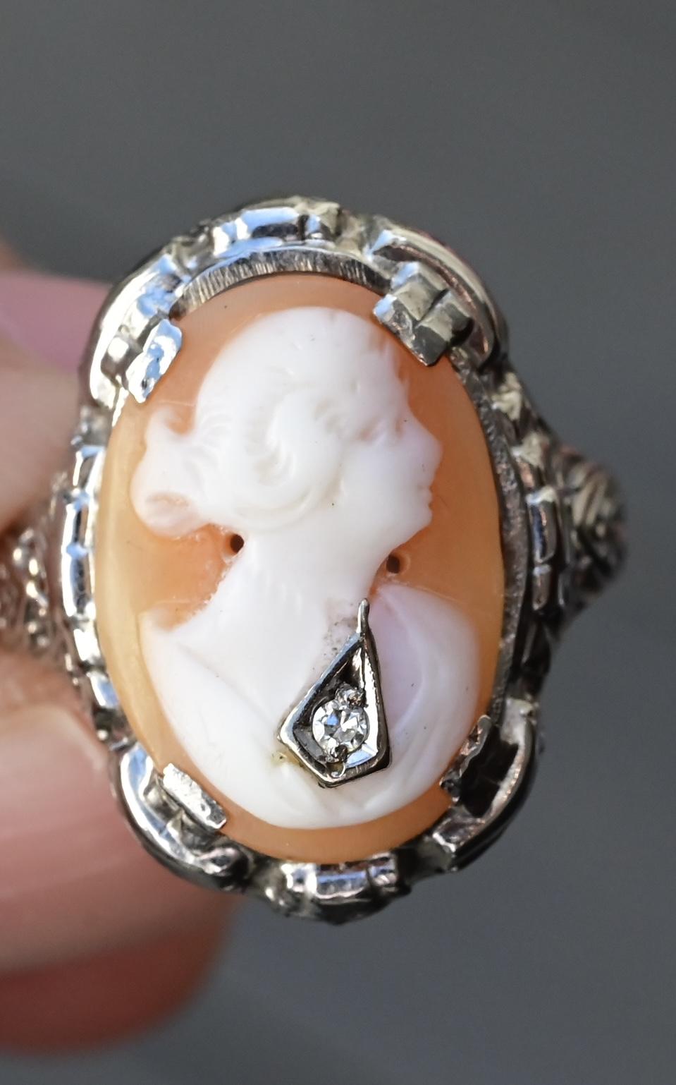 Antique 14K White Gold Habille Diamond Lady Cameo Ornate Filigree Ring 7.25
