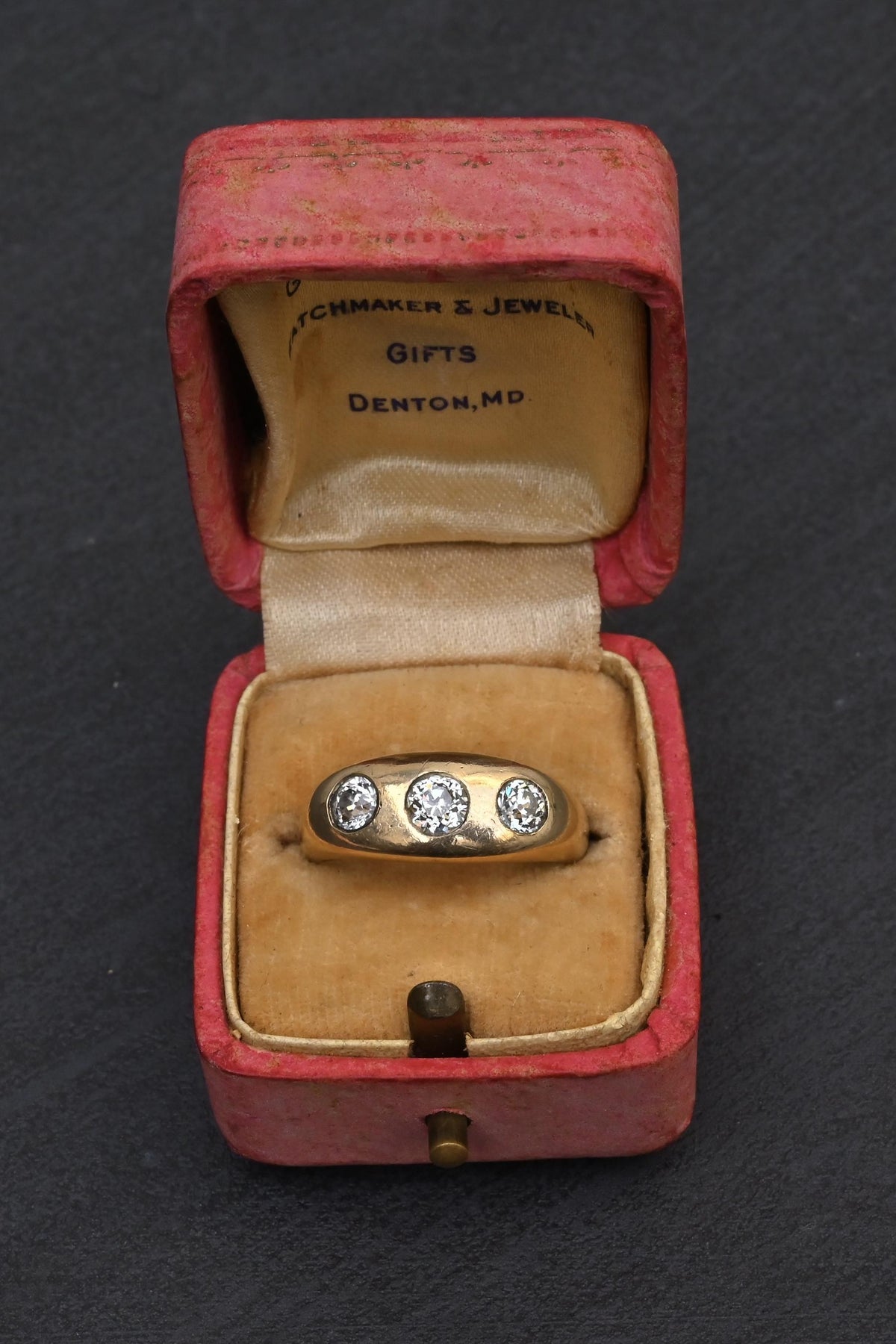 Authentic Art Deco Old European Cut Diamond Gypsy Ring in 14K Gold IGI Certified