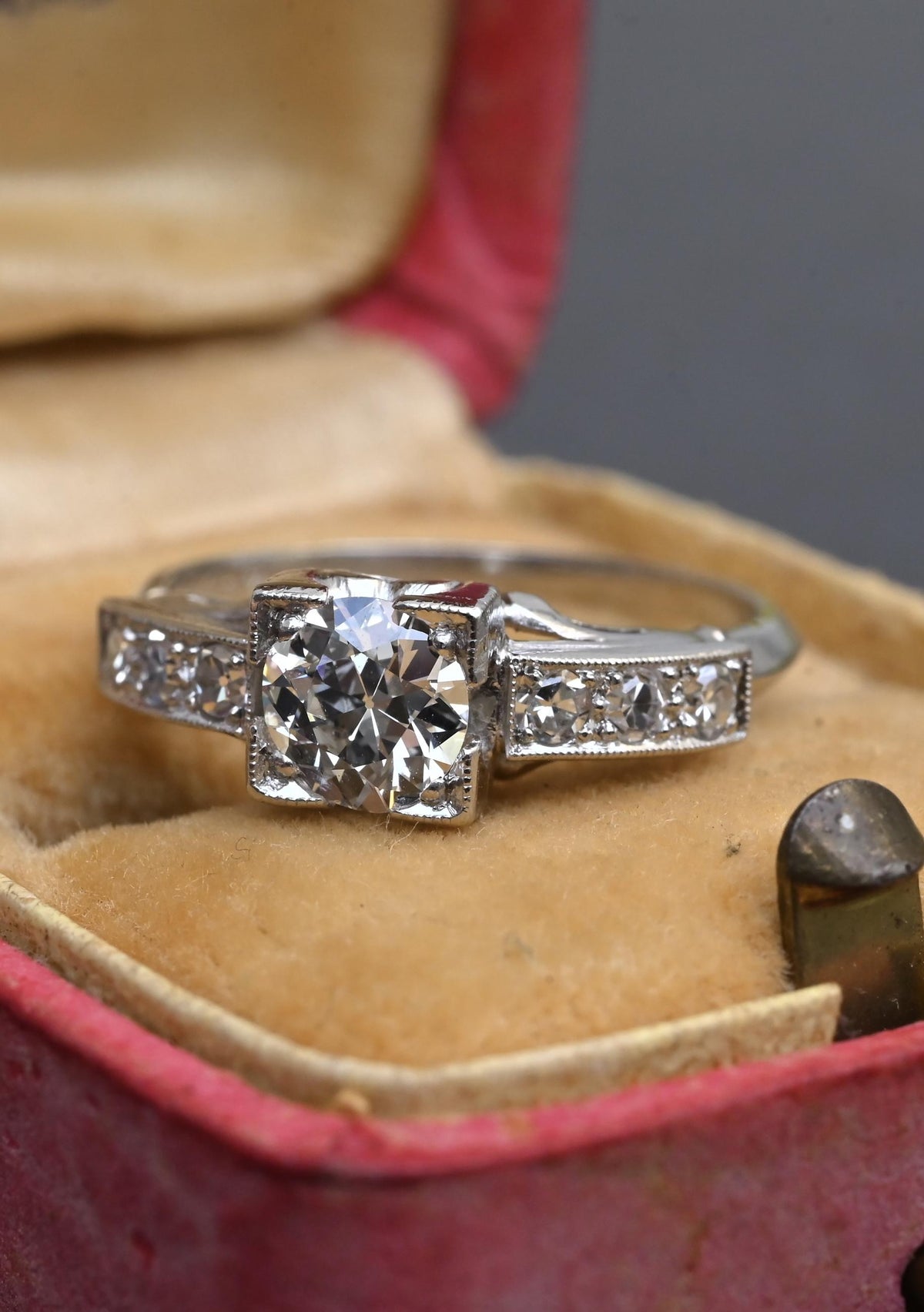 Antique Art Deco 0.65ctw Platinum Old European Cut Diamond Ring IGI Cert Size 5