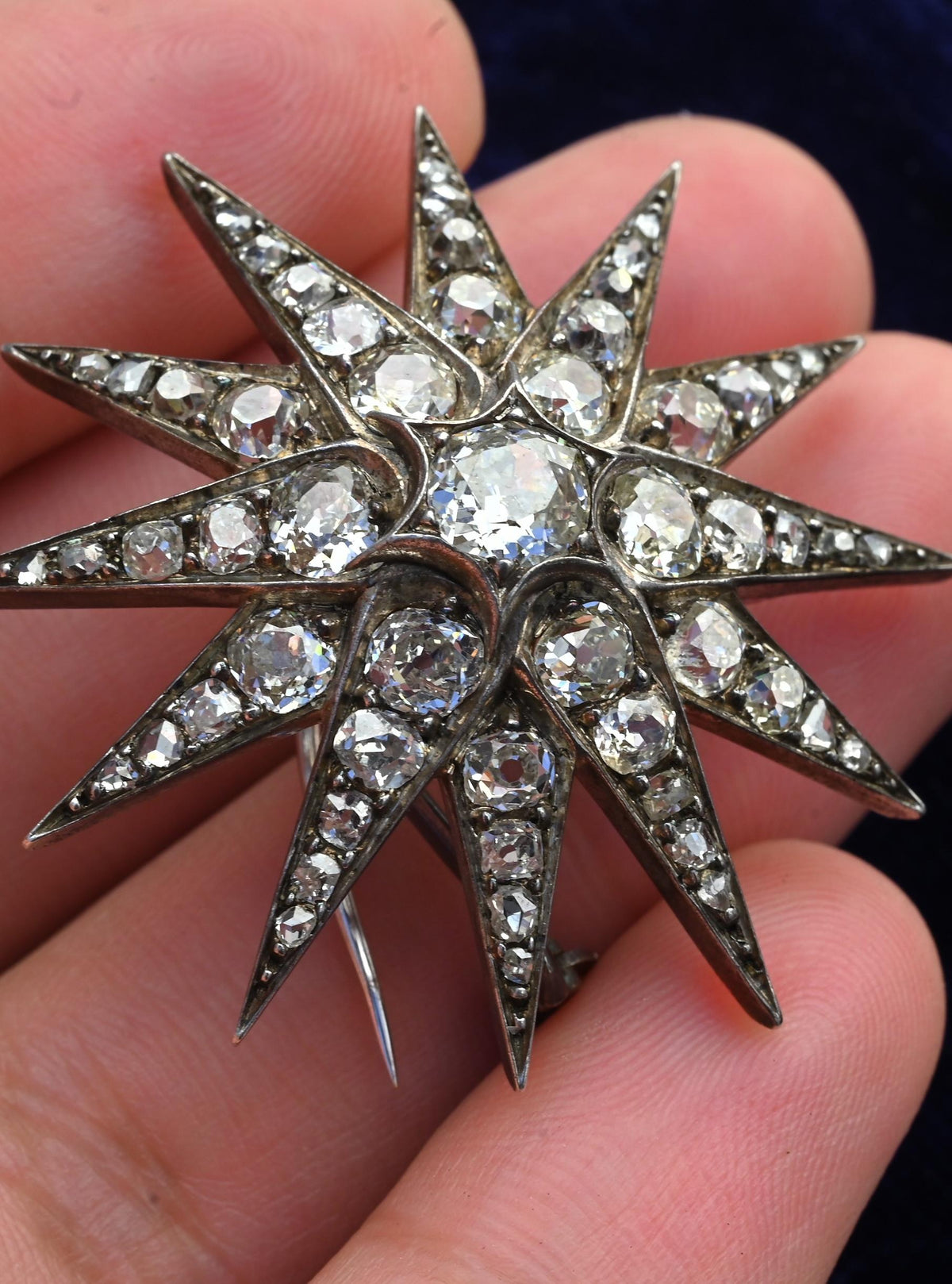 Victorian 5.50 CTW Old Mine Cut Diamond Starburst Brooch Pin – IGI Certified