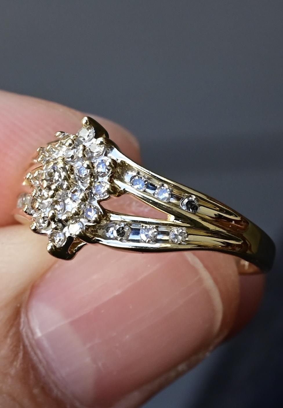 14K Yellow Gold Diamond Cluster Ring With Natural Diamonds