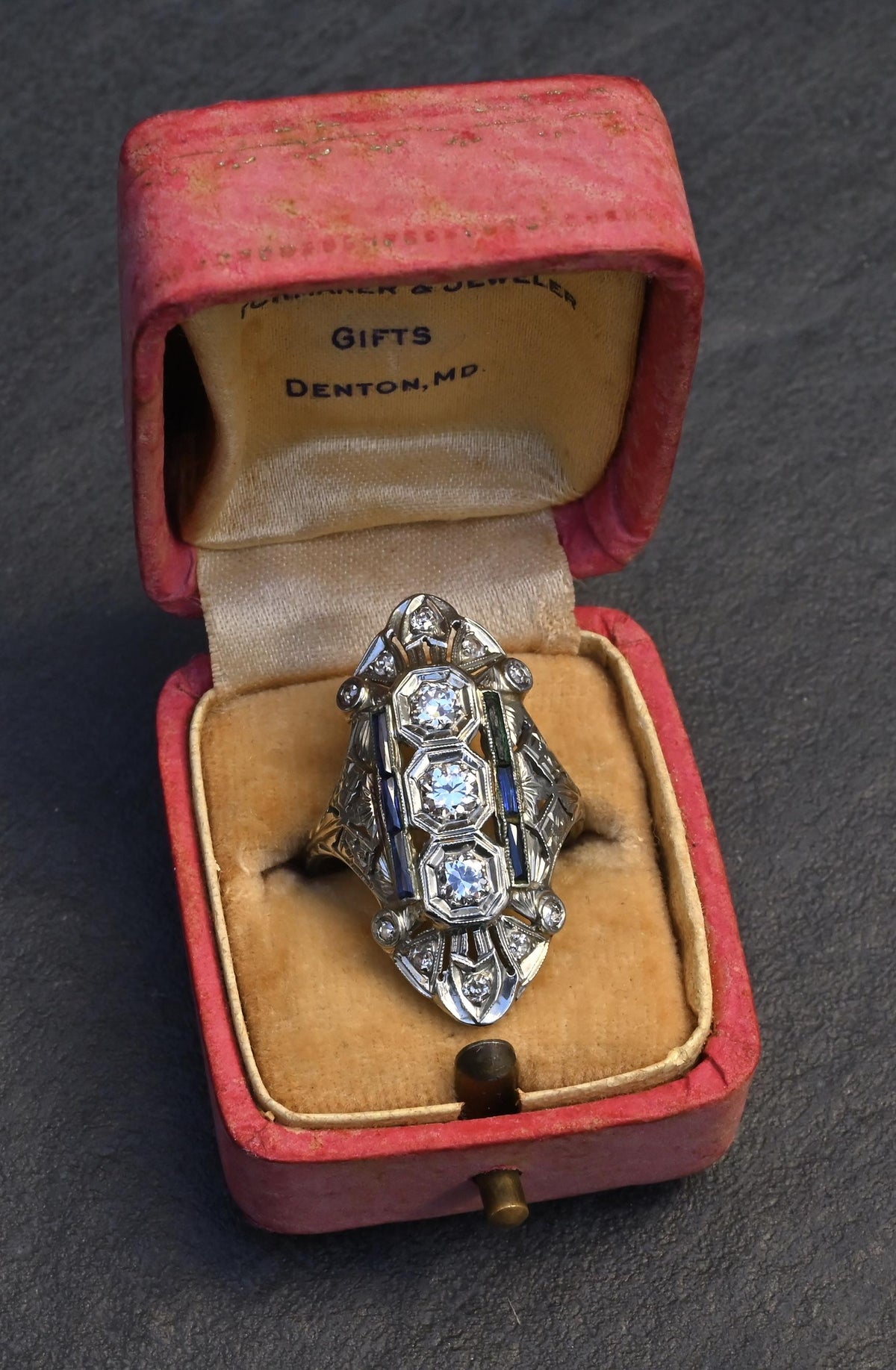 IGI Certified Art Deco Diamond Shield Ring 18K White Gold Gold Ring Size 6.5