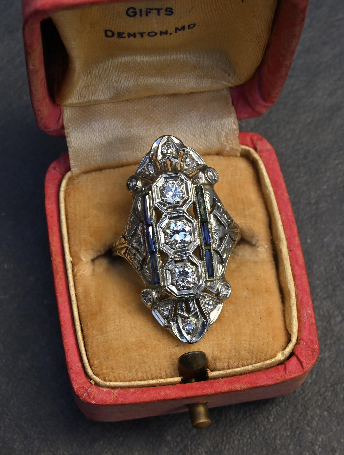 IGI Certified Art Deco Diamond Shield Ring 18K White Gold Gold Ring Size 6.5