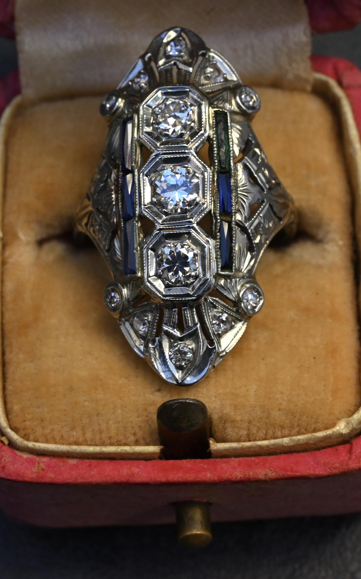 IGI Certified Art Deco Diamond Shield Ring 18K White Gold Gold Ring Size 6.5