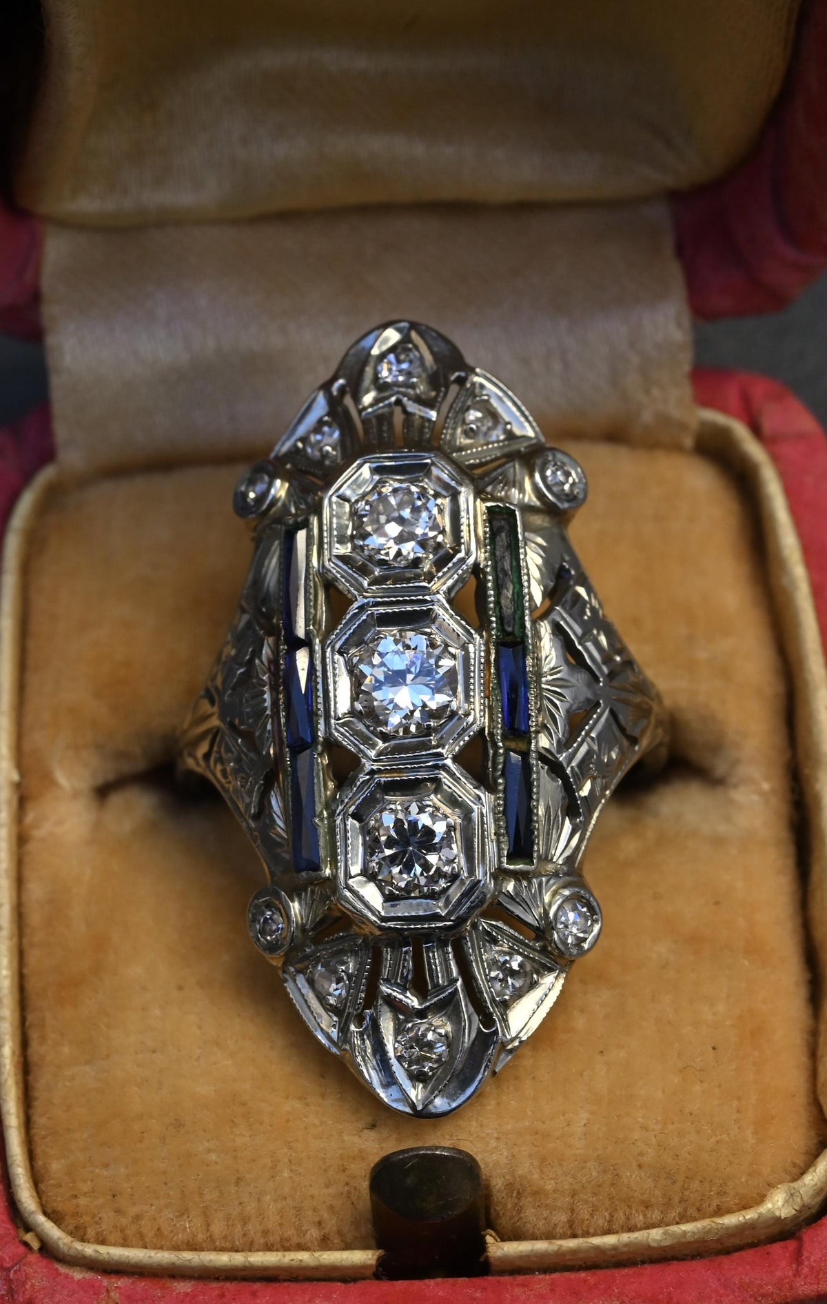 IGI Certified Art Deco Diamond Shield Ring 18K White Gold Gold Ring Size 6.5