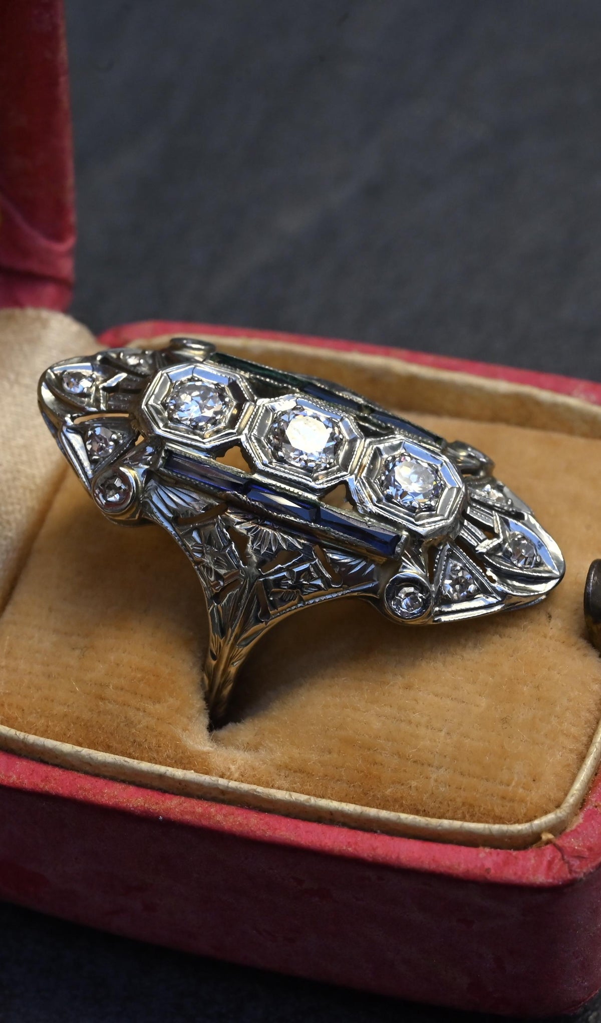 IGI Certified Art Deco Diamond Shield Ring 18K White Gold Gold Ring Size 6.5