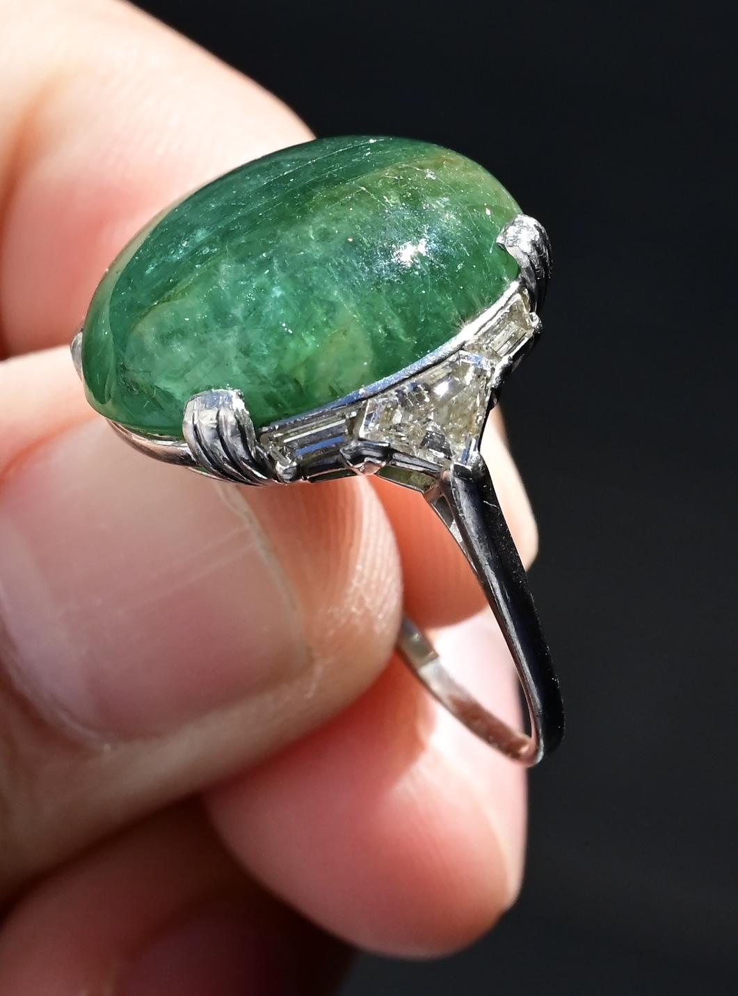 Exquisite 16-17 Carat Approx. Cabochon Emerald Ring in Platinum