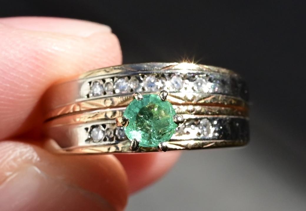 14K Two-Tone Gold Emerald & Diamond Ring, IGI Certified, 5.01g