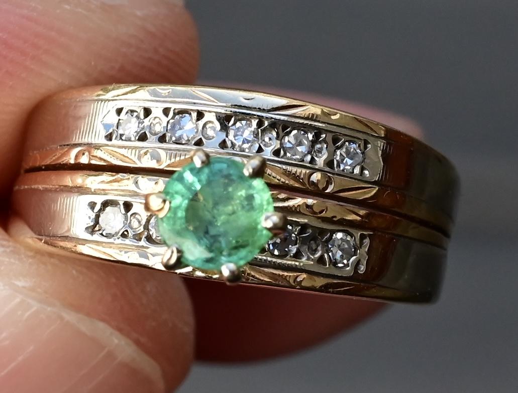 14K Two-Tone Gold Emerald & Diamond Ring, IGI Certified, 5.01g