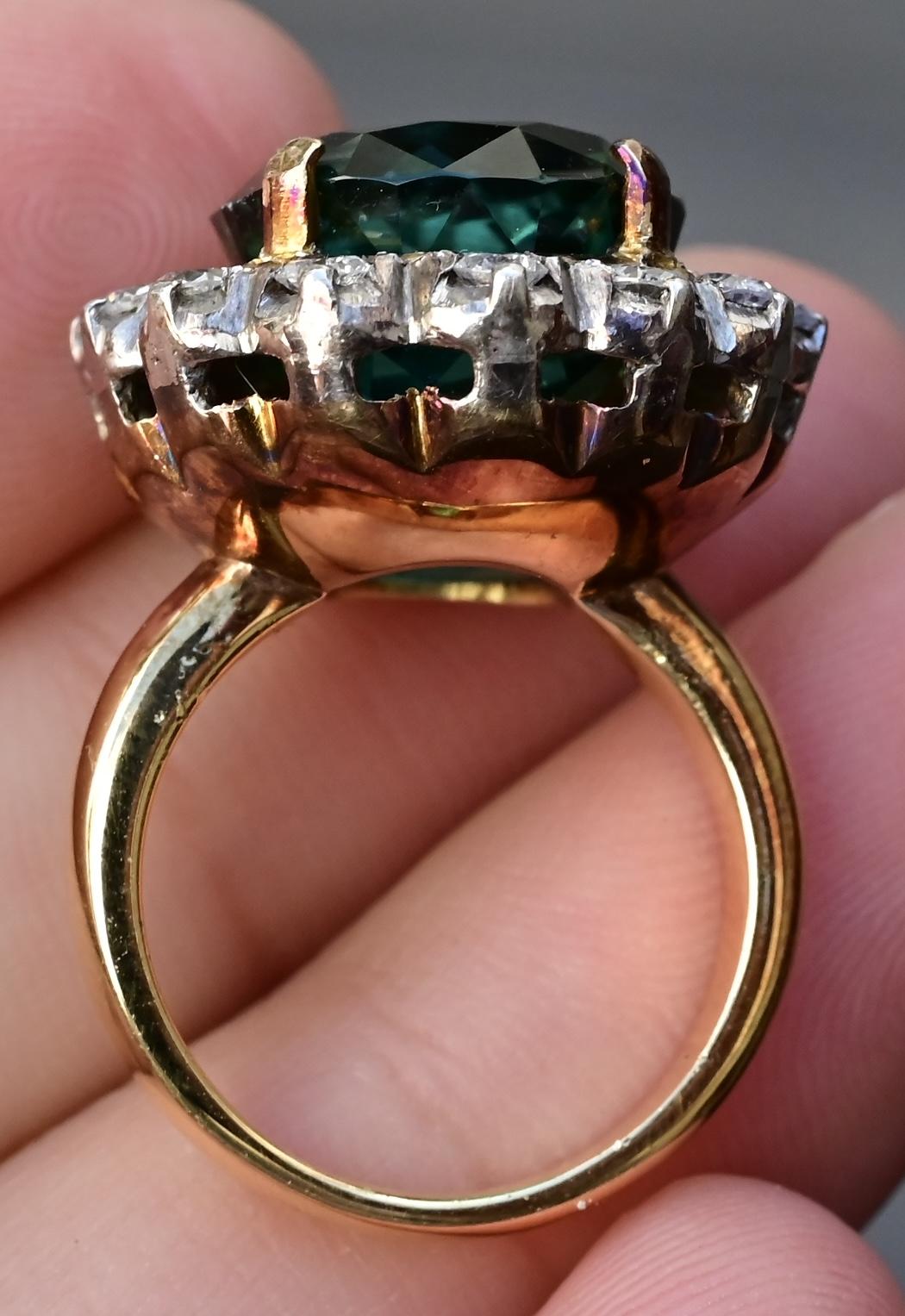 18K Gold 11.77ct Green Tourmaline & Diamond Halo Ring – 12.75g, Size 5.25