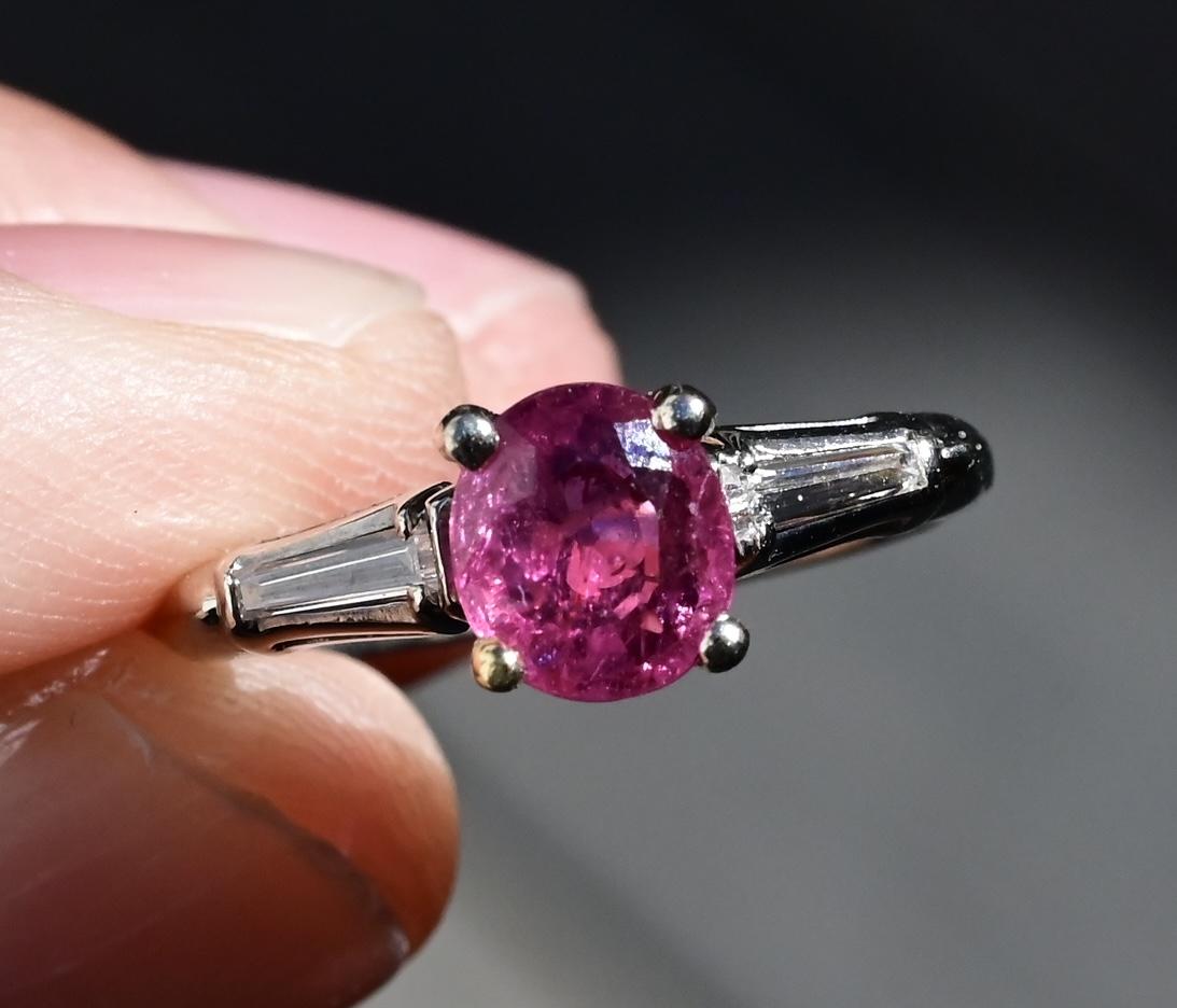 14K White Gold Ruby/Pink Sapphire & Diamond Ring – Size 5.75
