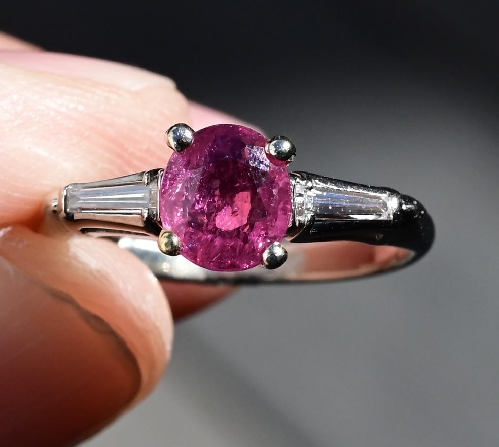 14K White Gold Ruby/Pink Sapphire & Diamond Ring – Size 5.75