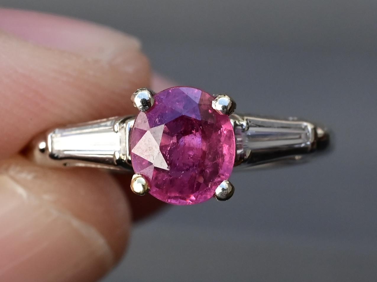 14K White Gold Ruby/Pink Sapphire & Diamond Ring – Size 5.75