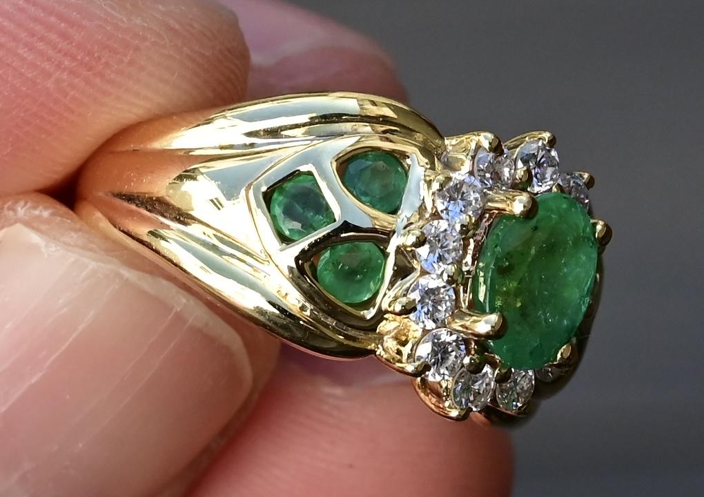 14K Yellow Gold Emerald & Diamond Cluster Ring, IGI Certified, 6.06g