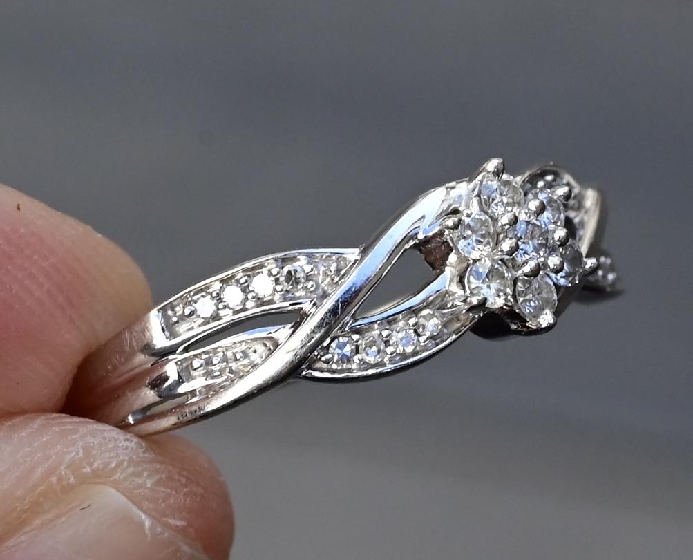 10K White Gold Natural Diamond Openwork Ring – Size 7.25