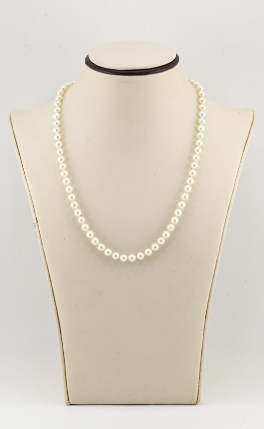 Mikimoto 18K Gold Clasp Akoya Pearl Necklace 17” 5–5.5mm 15.37g