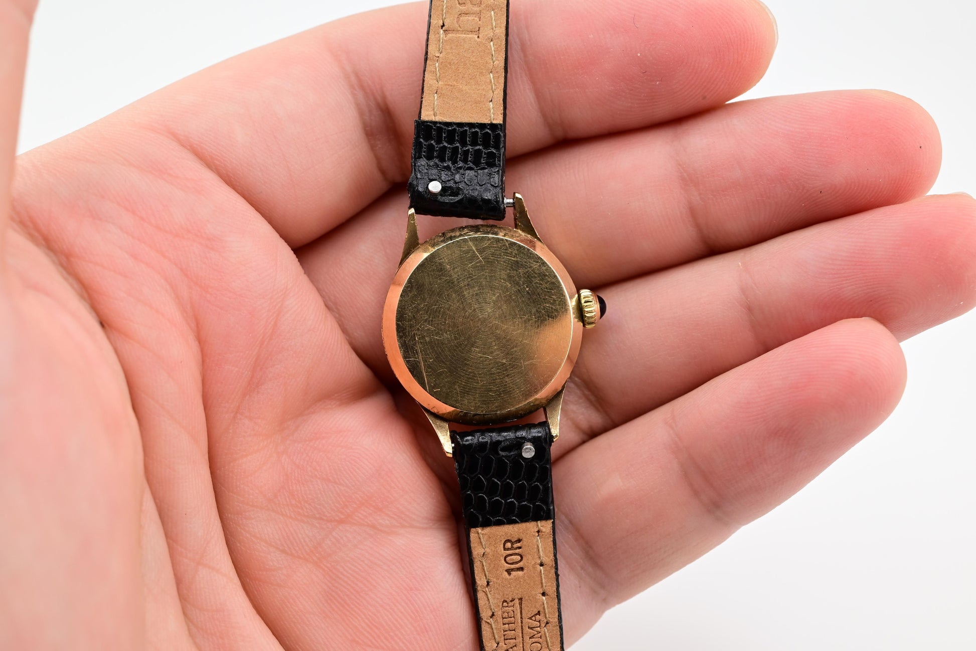 Gorgeous 14K Yellow Gold Cartier For Concord Manual Winding