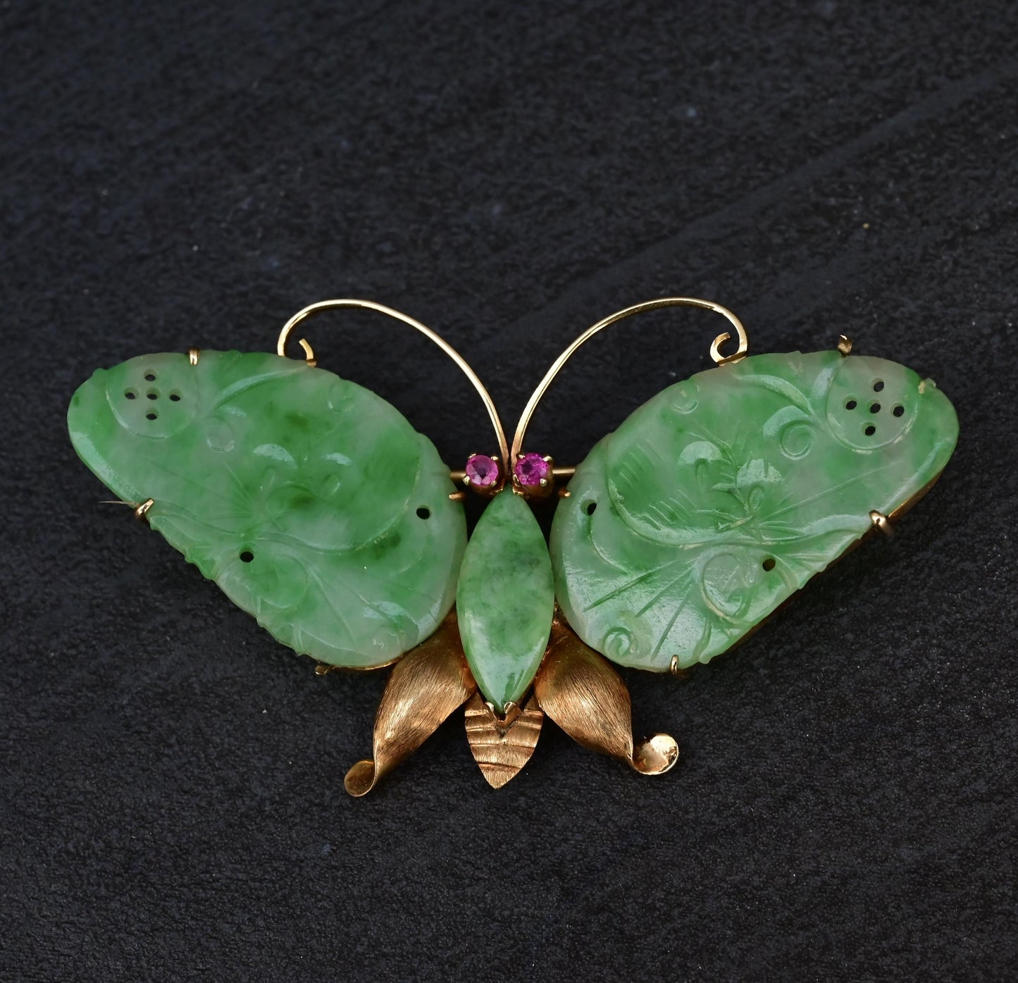 Vintage 14K Gold Carved Jade Butterfly Brooch  2.5" x 1.5" 7.78 Grams