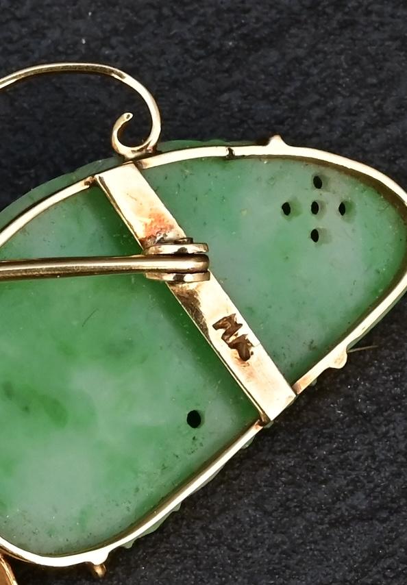 Vintage 14K Gold Carved Jade Butterfly Brooch  2.5" x 1.5" 7.78 Grams