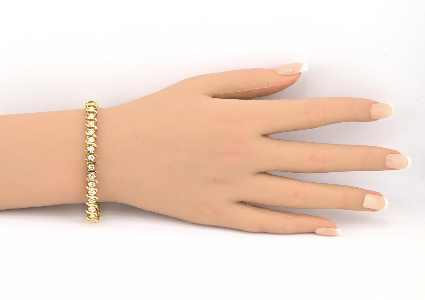 18K Yellow Gold Diamond Tennis Bracelet • 23.31g • 35 Natural Diamonds