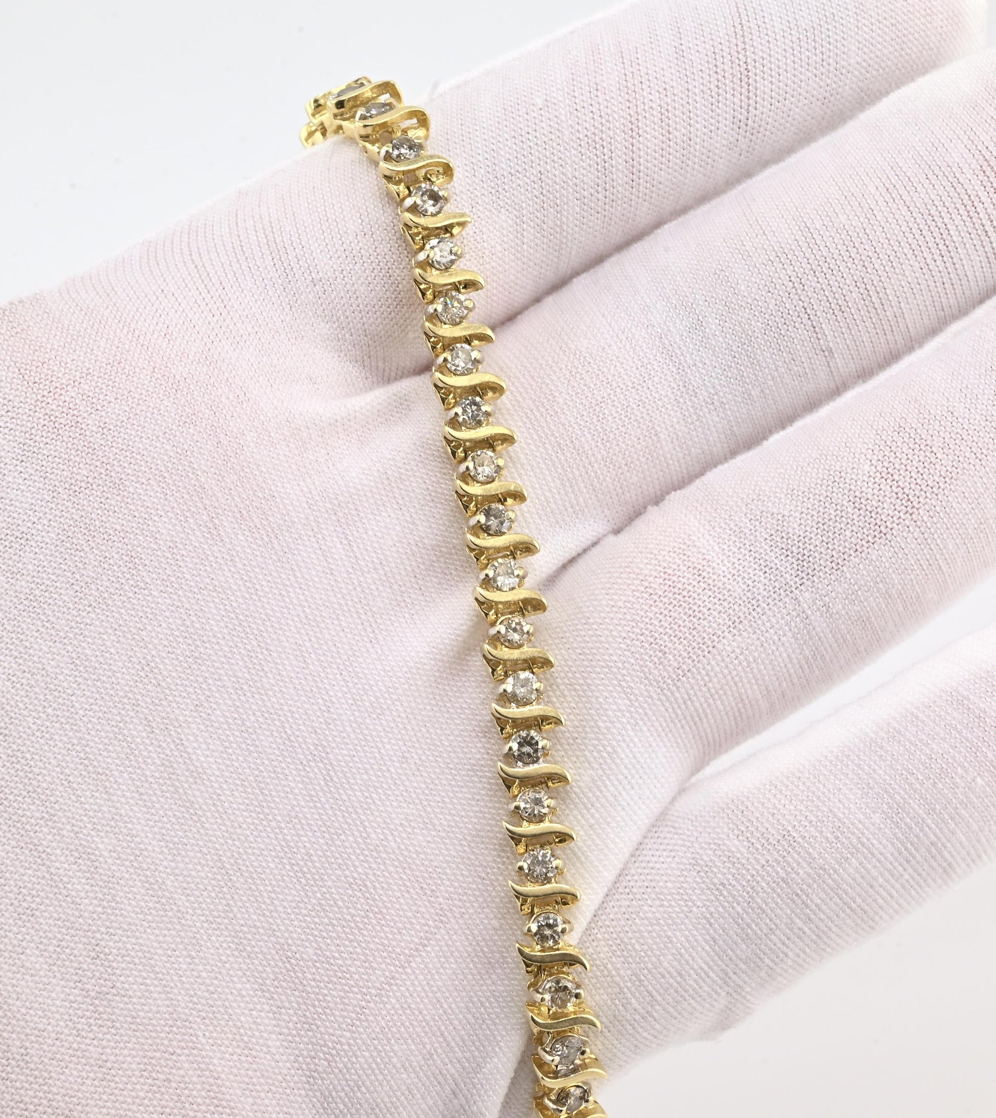 14K Yellow Gold Diamond Tennis Bracelet • 16.20g • ~2.65–2.80ct Natural Diamonds