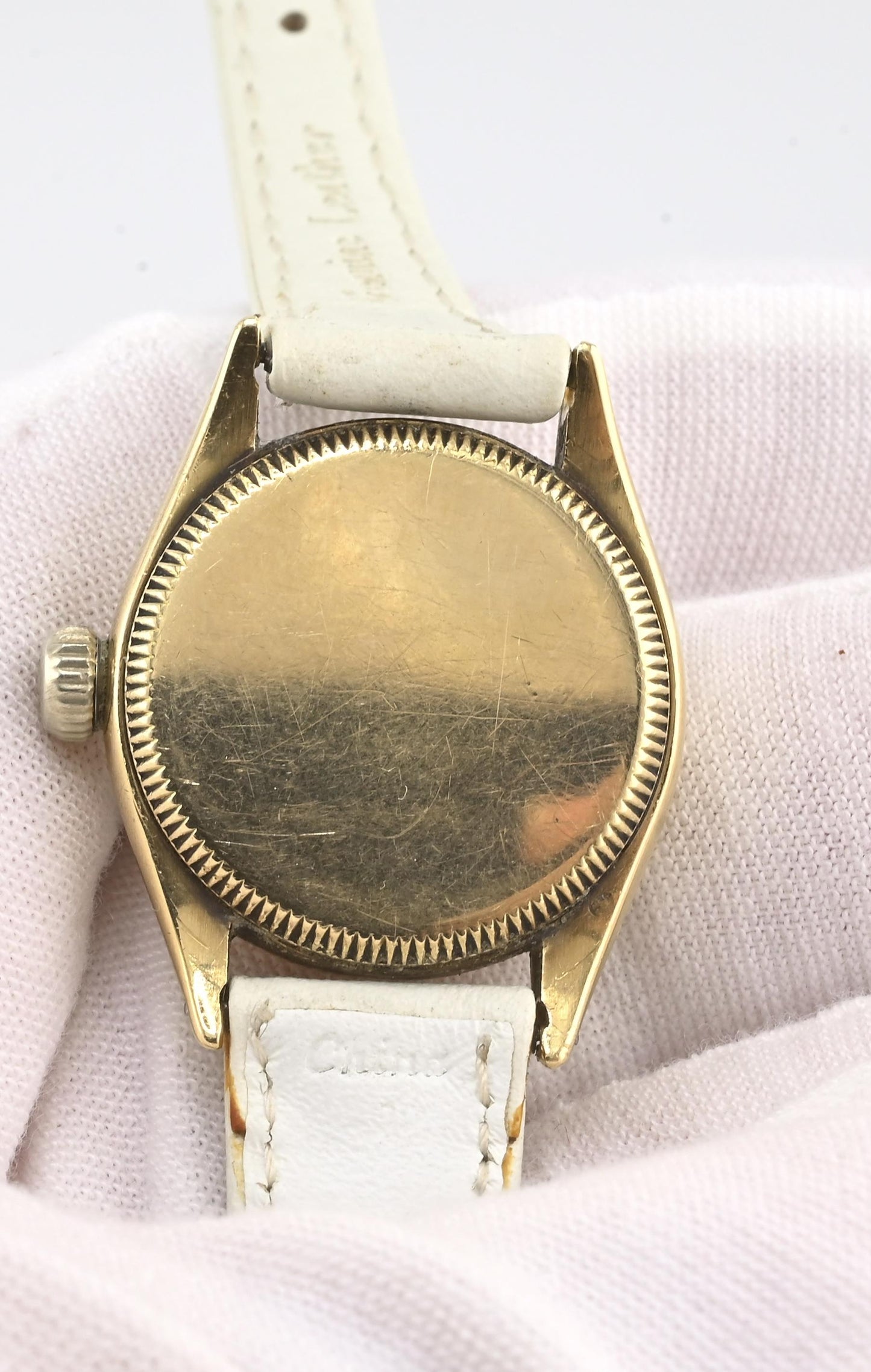 Vintage Rolex Oyster Perpetual Ladies 6509 • 14K Yellow Gold • Honeycomb Dial
