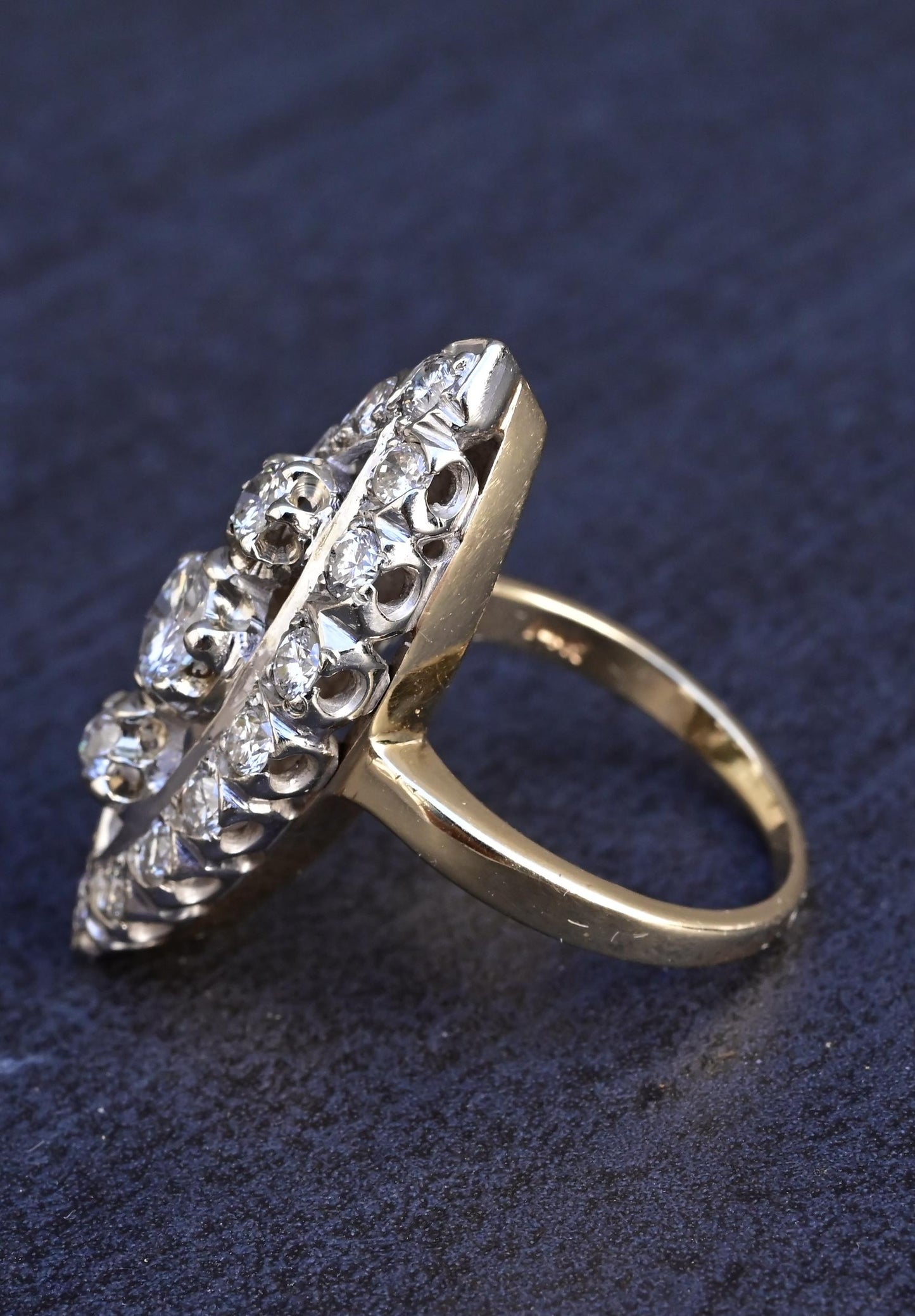 14K White & Yellow Gold Ring with 1.67 Carats of Natural Diamonds, Size 6