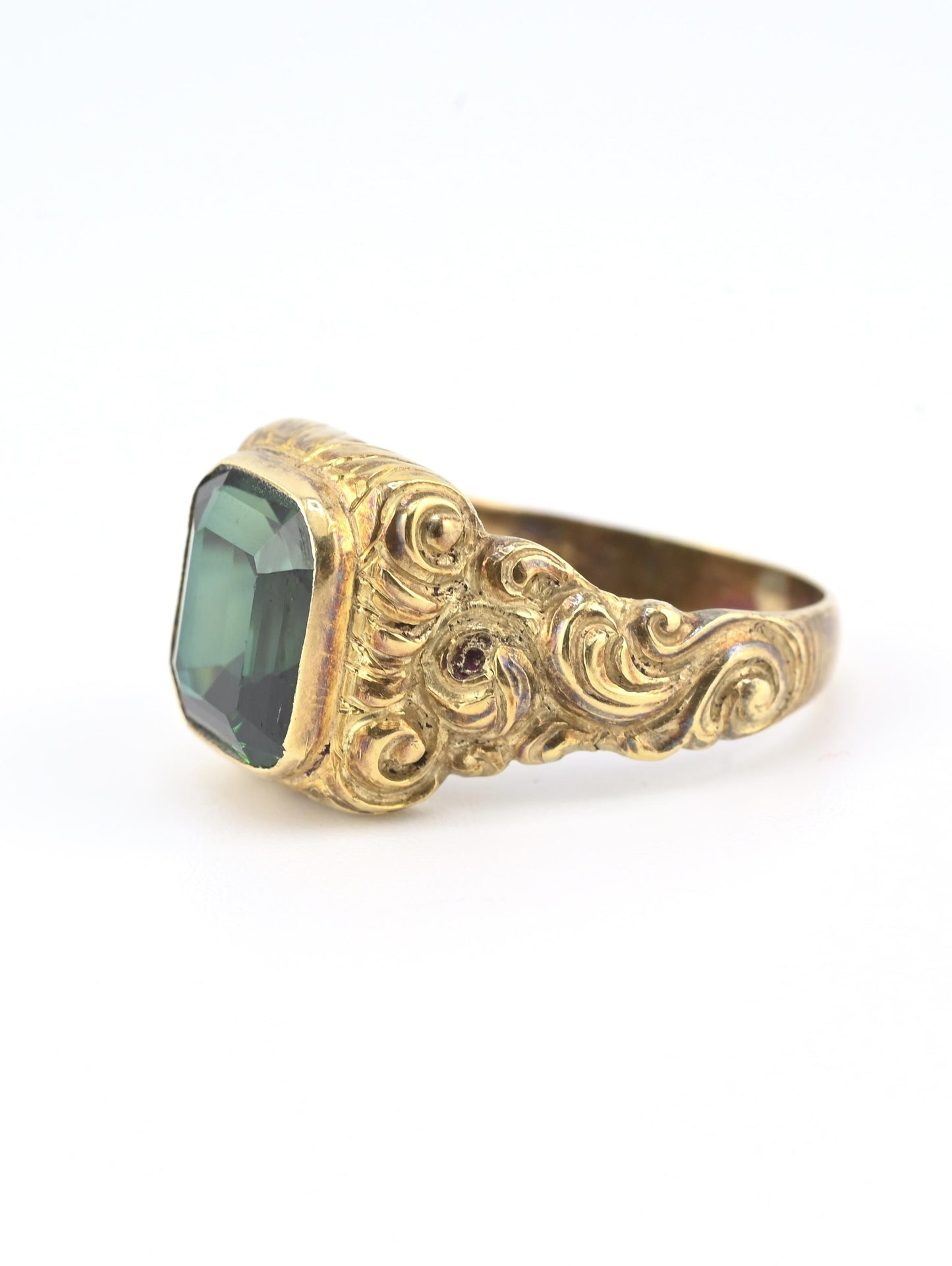 Victorian Style 14K Gold Ring with GIA Certified Green Spinel