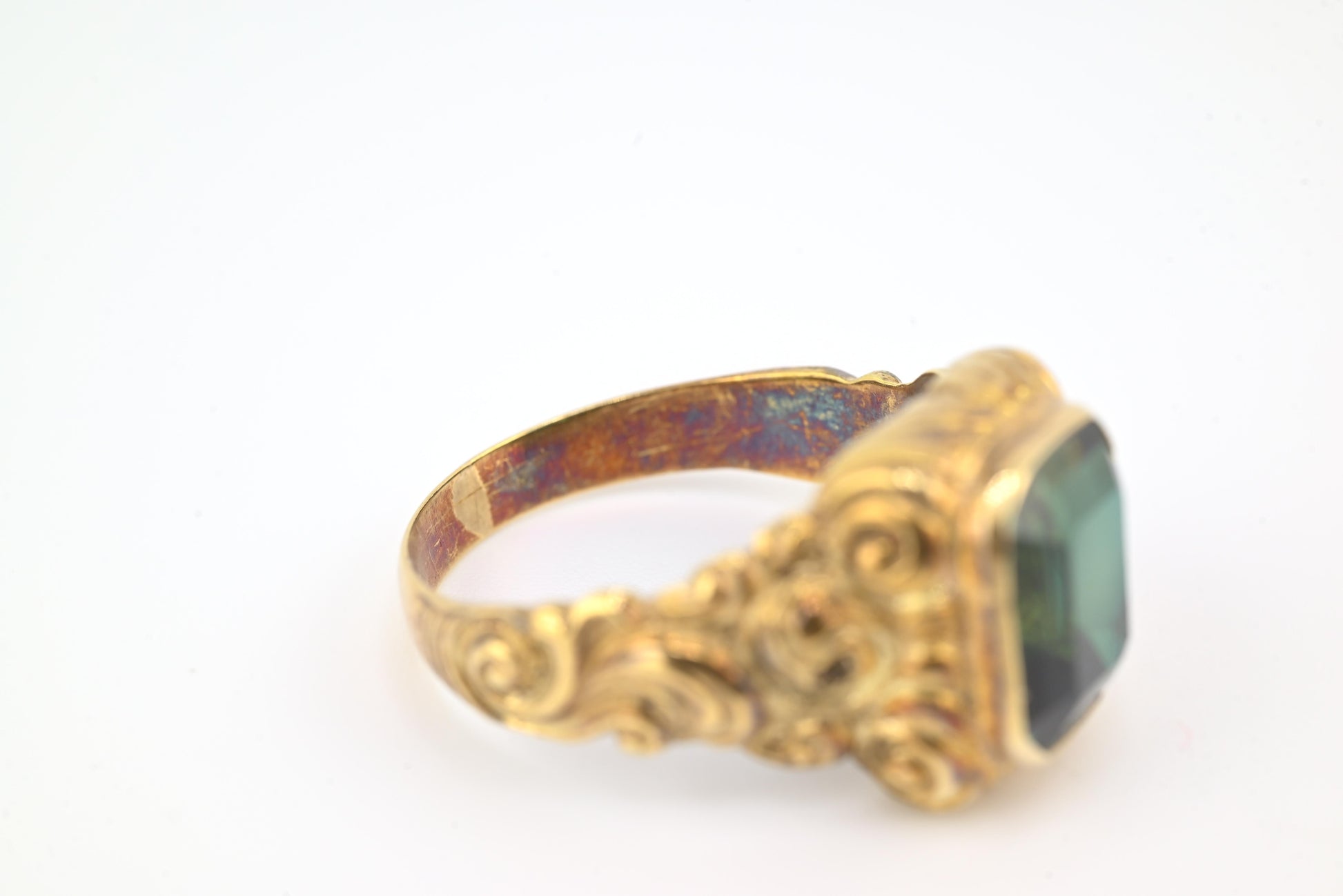 Victorian Style 14K Gold Ring with GIA Certified Green Spinel