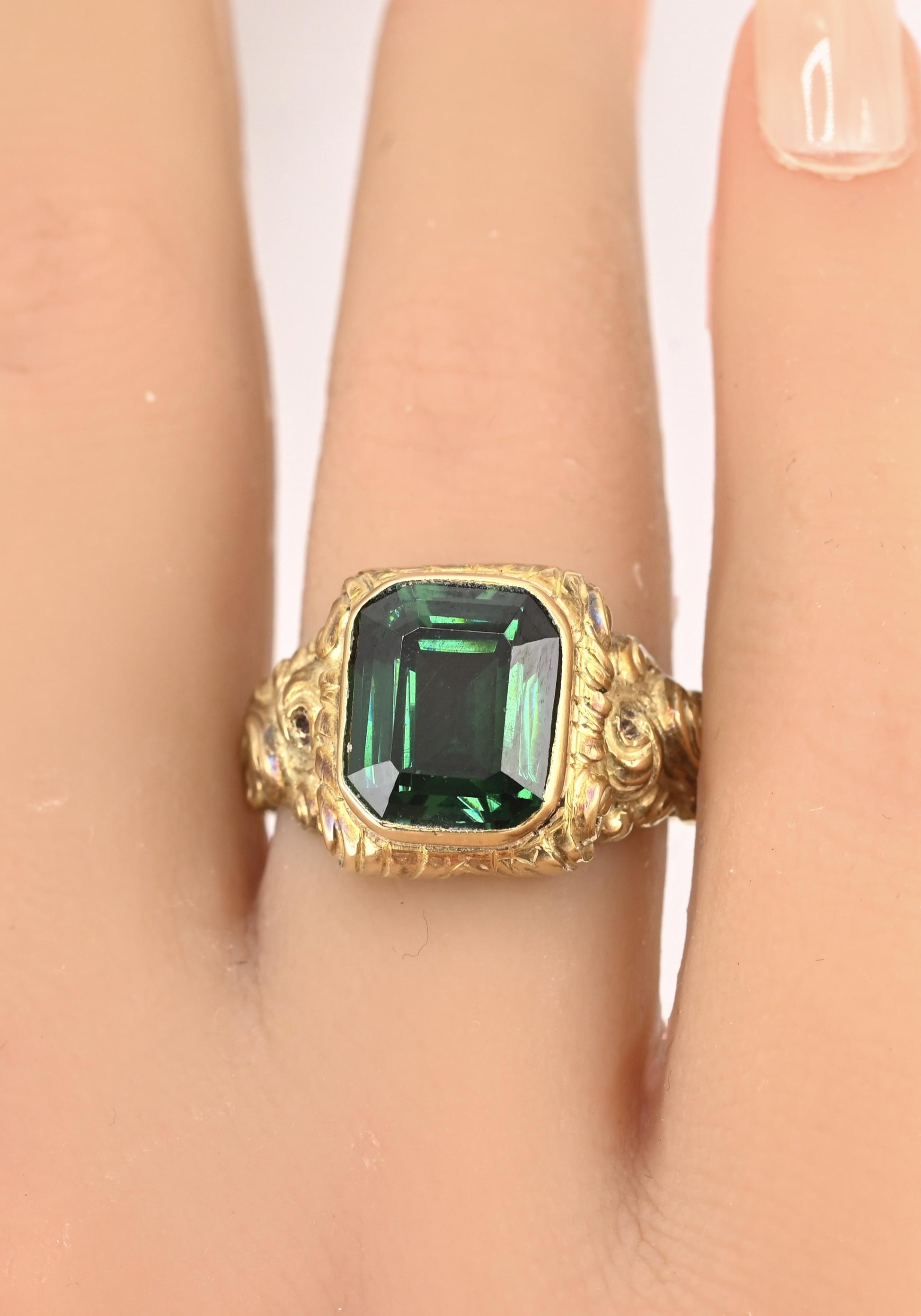 Victorian Style 14K Gold Ring with GIA Certified Green Spinel
