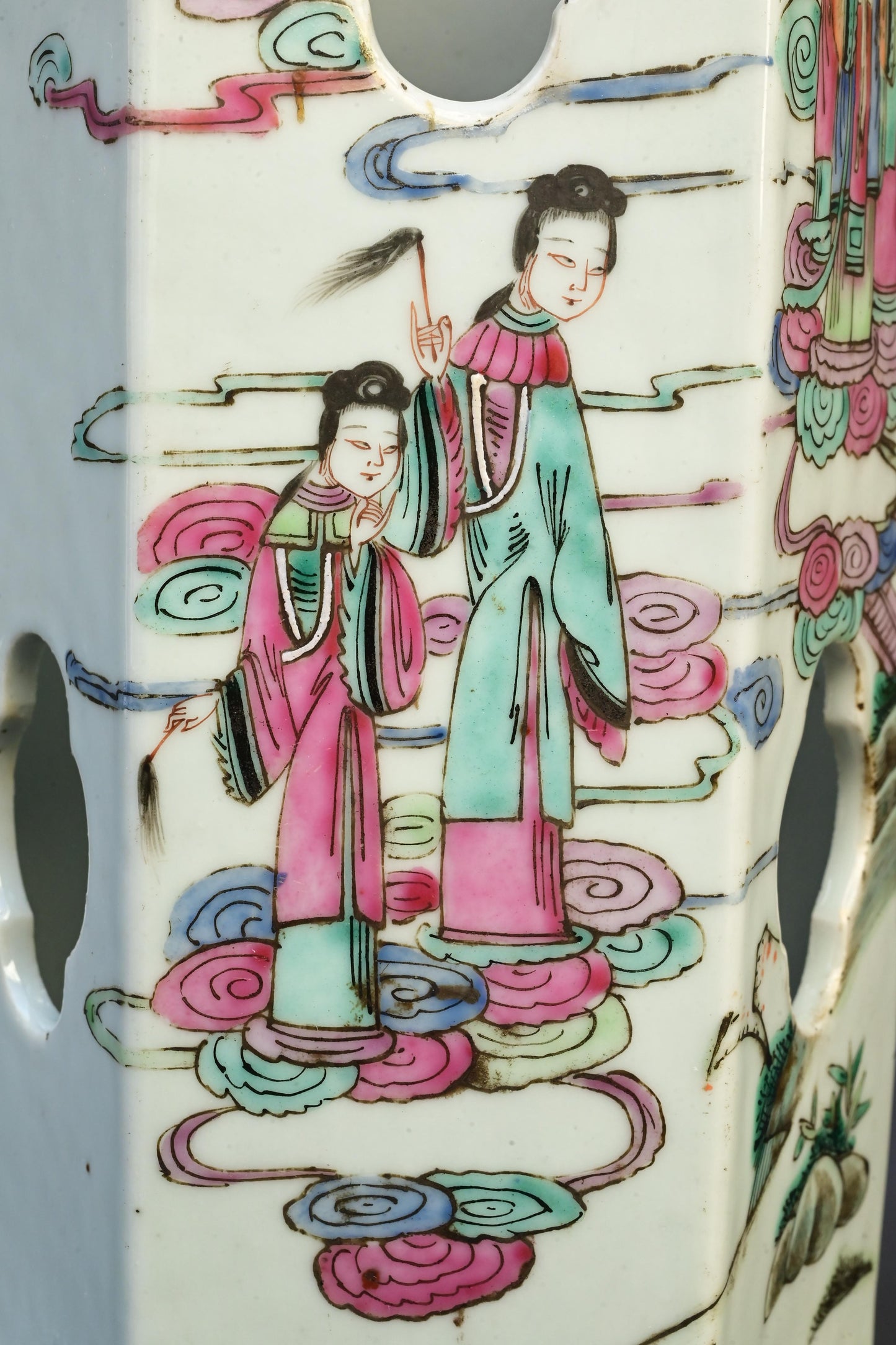 Pair of Antique Chinese Tongzhi Period Famille Rose Hat Stands, Mid-19th Century