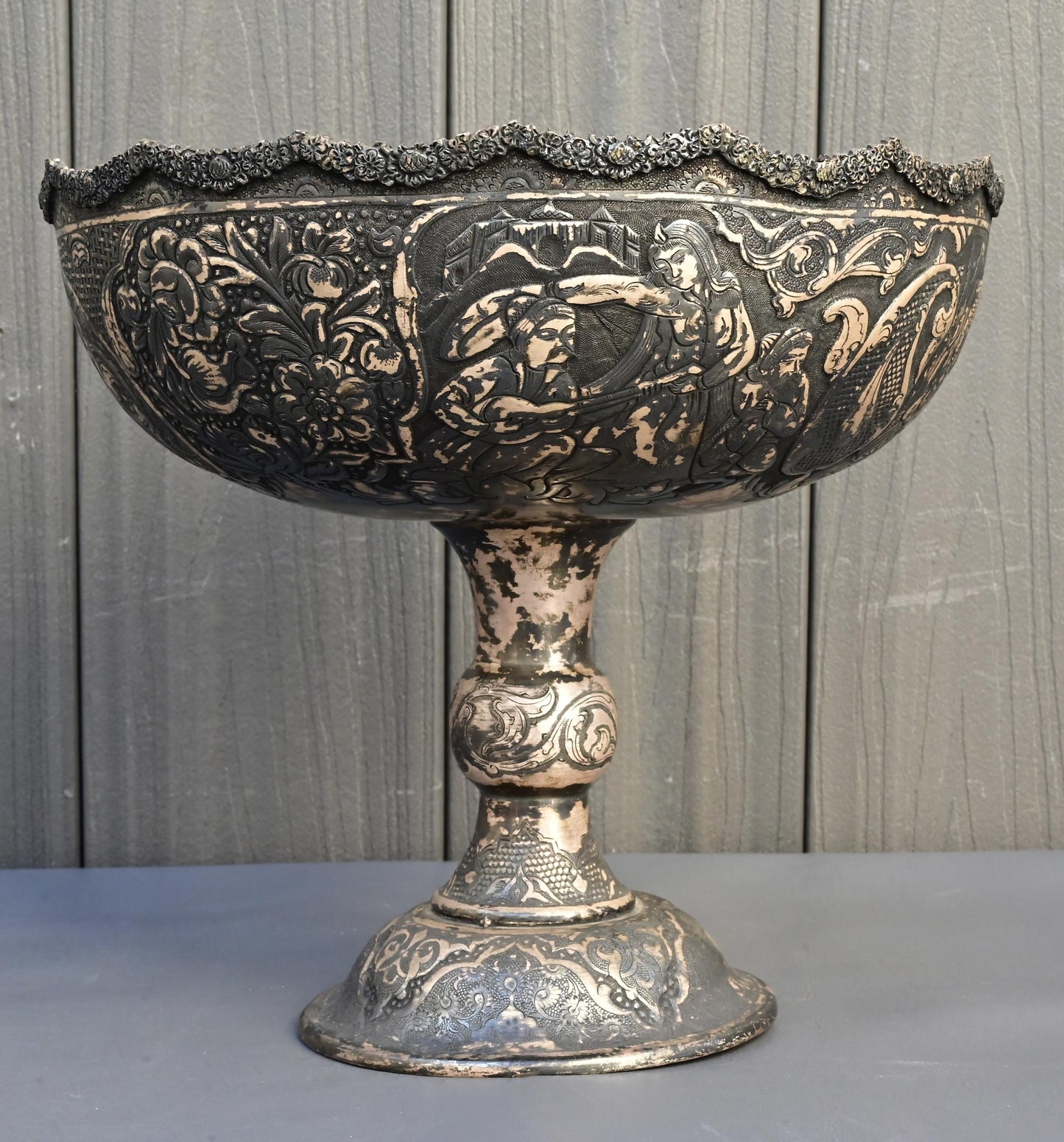 Antique Persian Silver Centerpiece Bowl – Hand-Engraved Qajar Court Scenes