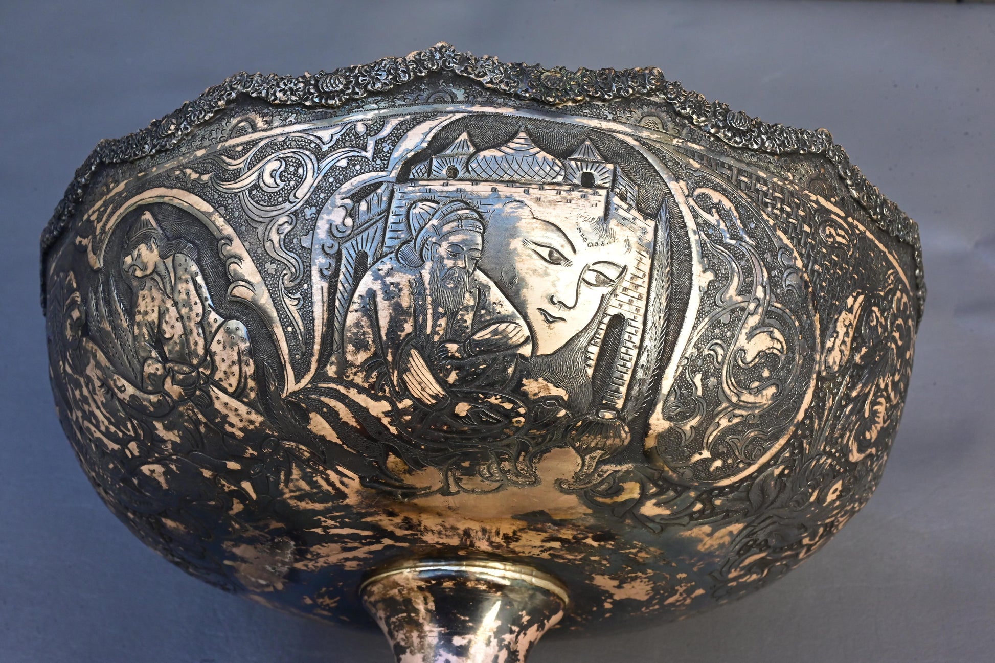 Antique Persian Silver Centerpiece Bowl – Hand-Engraved Qajar Court Scenes