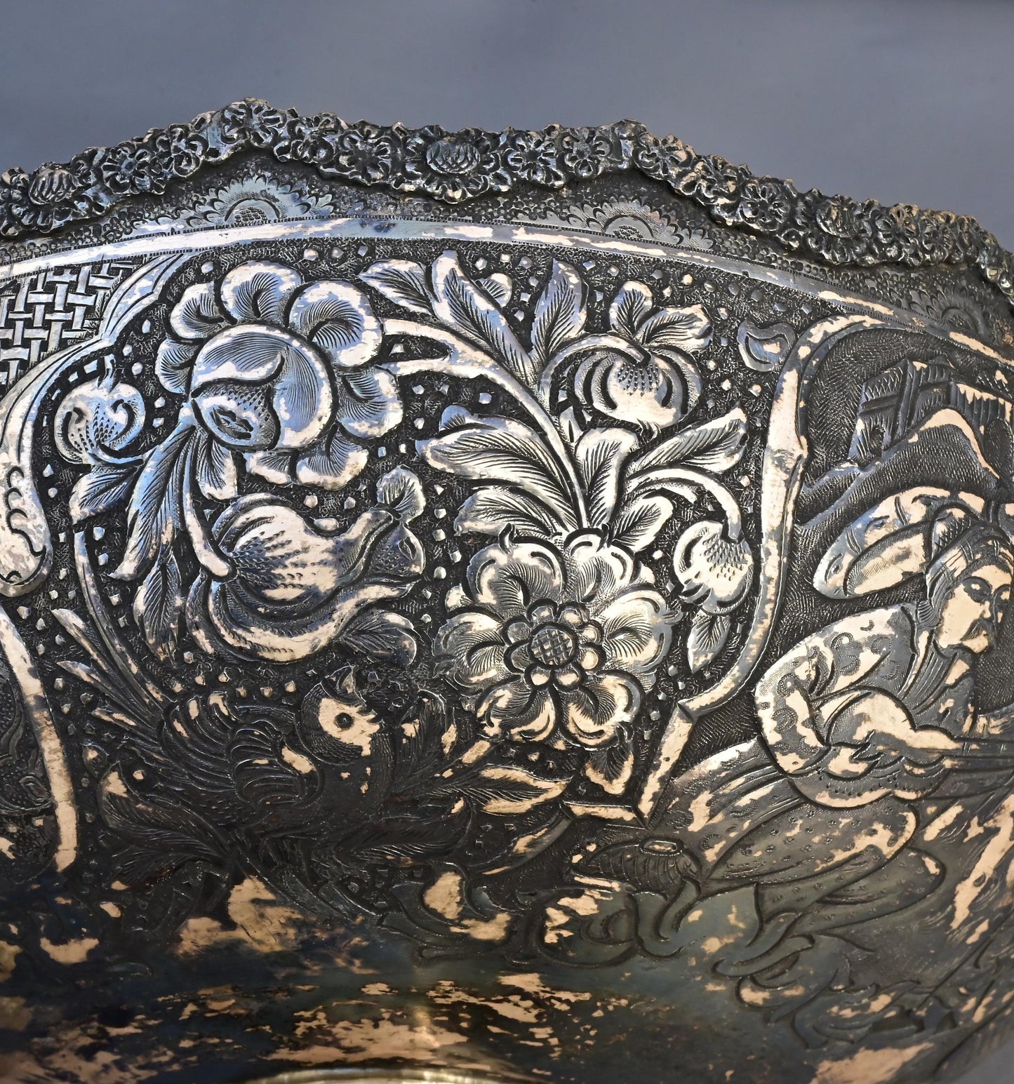 Antique Persian Silver Centerpiece Bowl – Hand-Engraved Qajar Court Scenes