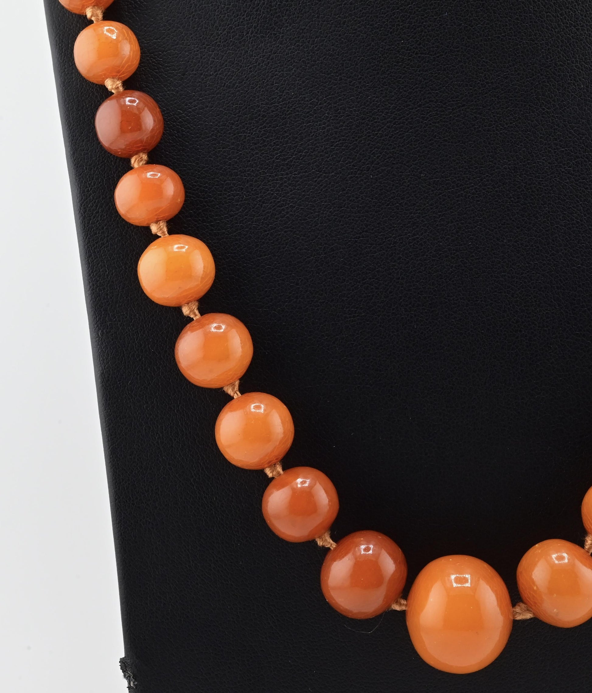 Vintage Baltic Amber Necklace 38.72g 27.5" Egg-Shaped Graduated Beads Natural