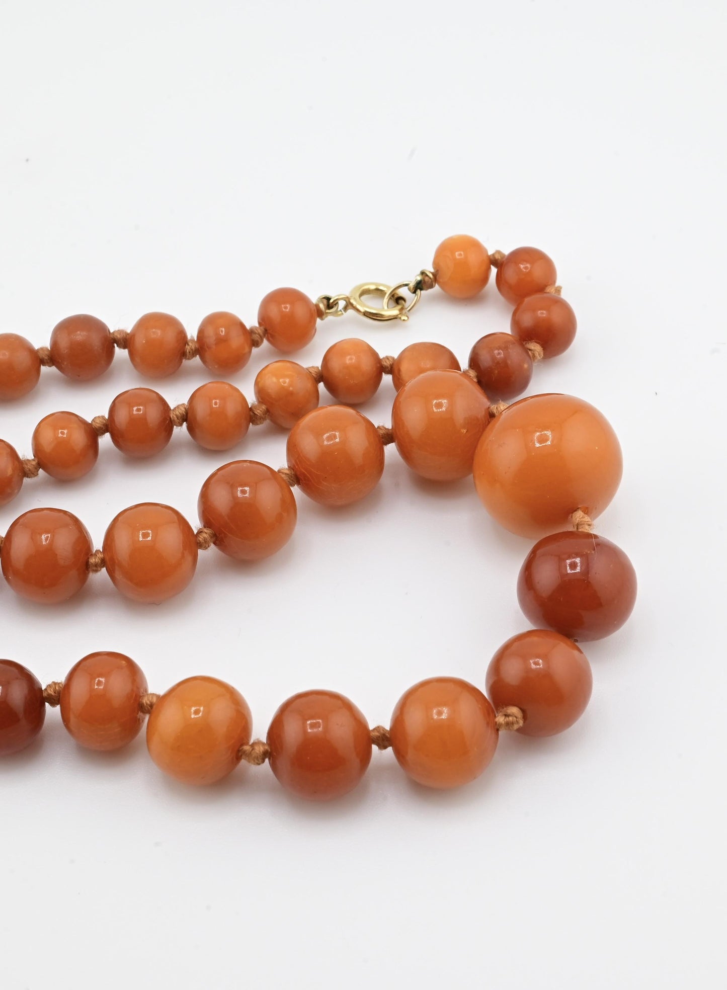 Vintage Baltic Amber Necklace 38.72g 27.5" Egg-Shaped Graduated Beads Natural
