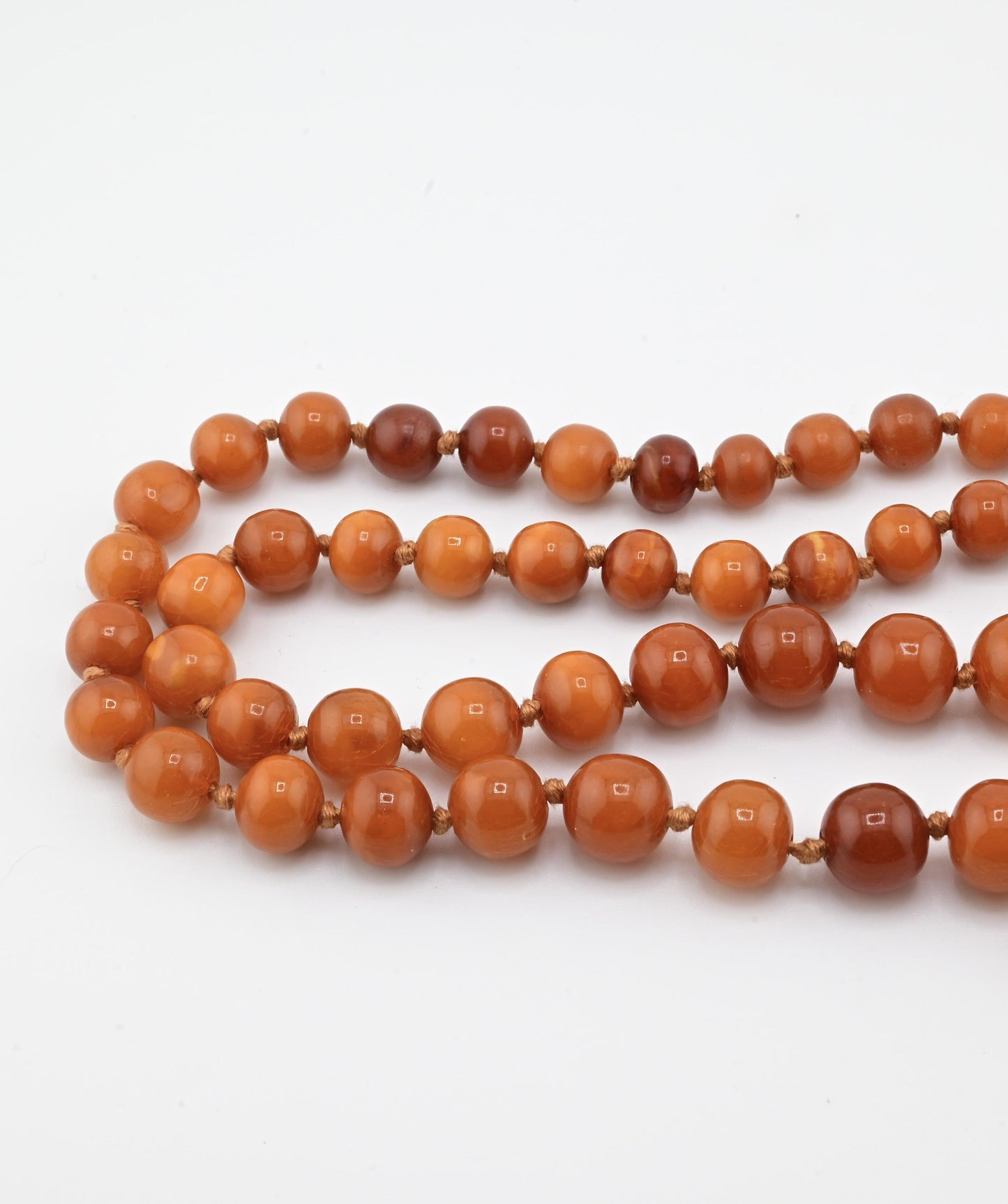 Vintage Baltic Amber Necklace 38.72g 27.5" Egg-Shaped Graduated Beads Natural