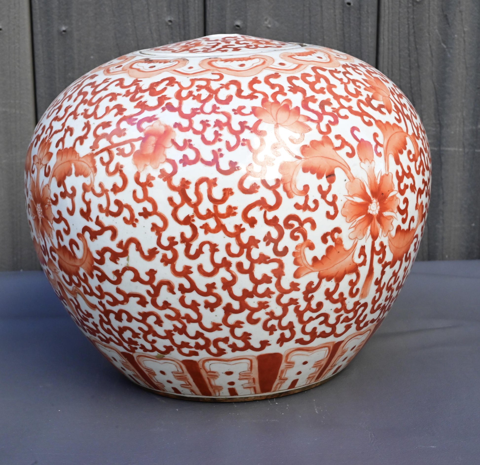 Pair of Antique Chinese Porcelain Ginger Jars – Red Floral Scroll Design