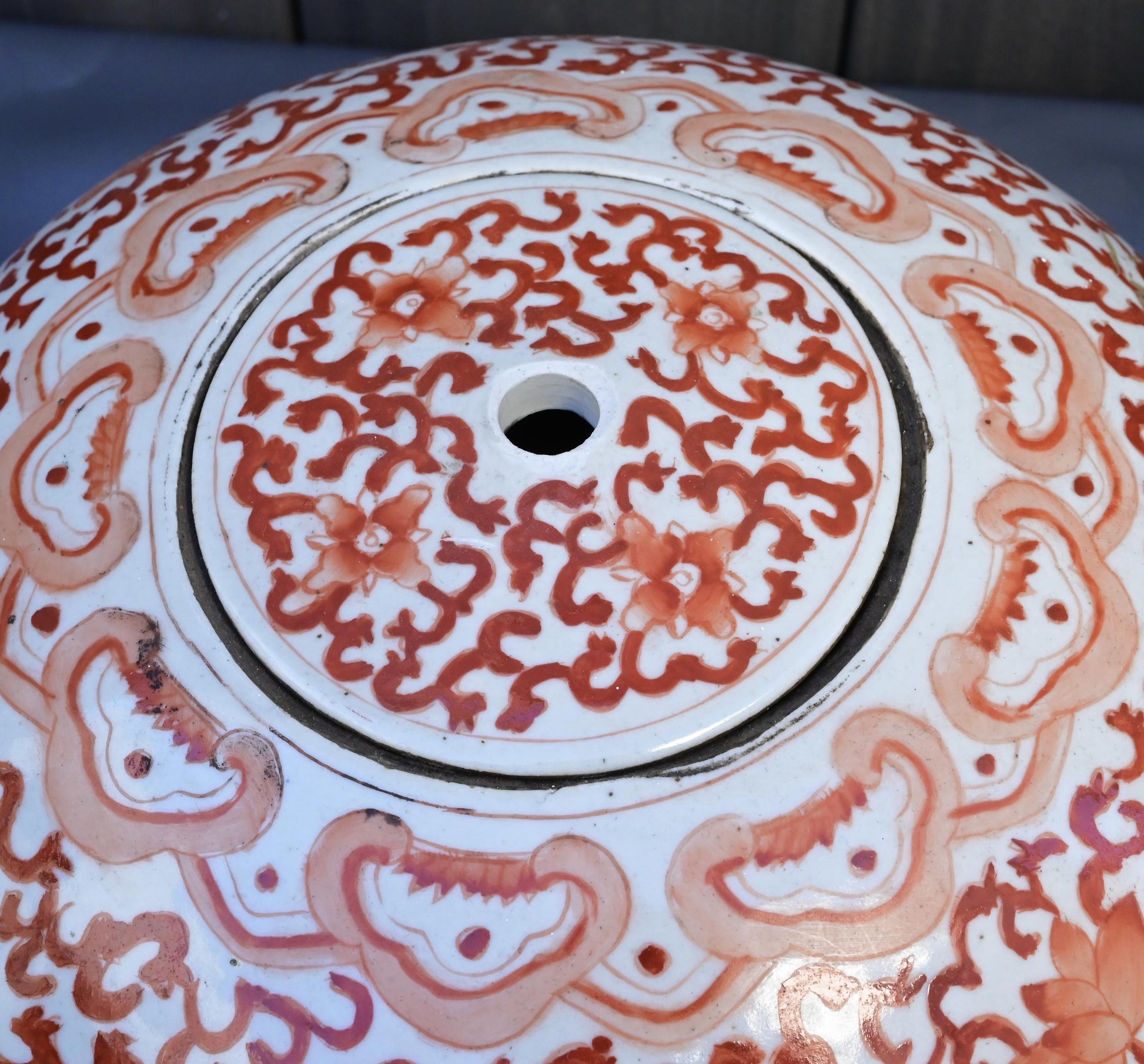 Pair of Antique Chinese Porcelain Ginger Jars – Red Floral Scroll Design