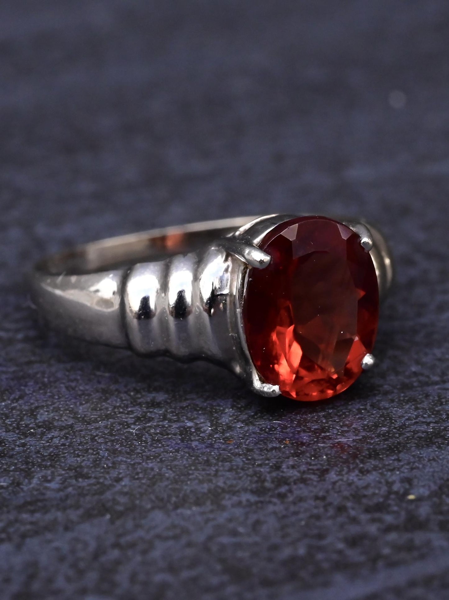 IGI Certified 14K White Gold Ring With Red Labradorite Feldspar Size 7