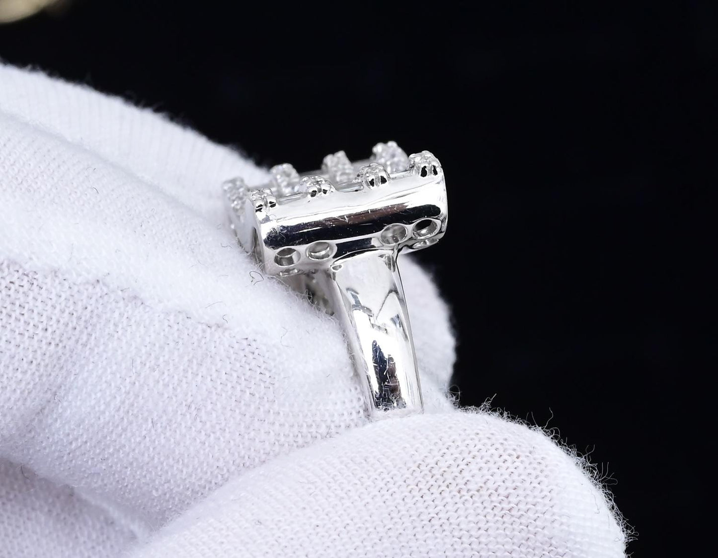 18K White Gold Diamond Ring 1.35 TCW Ring Size 7 GIA Certified