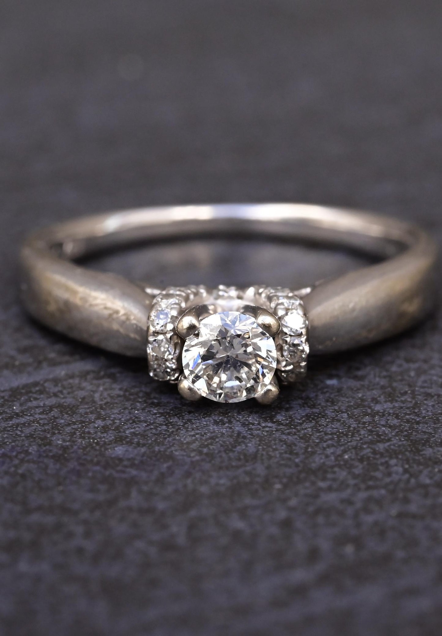 14K White Gold Diamond Ring IGI Certified Ring Size 9