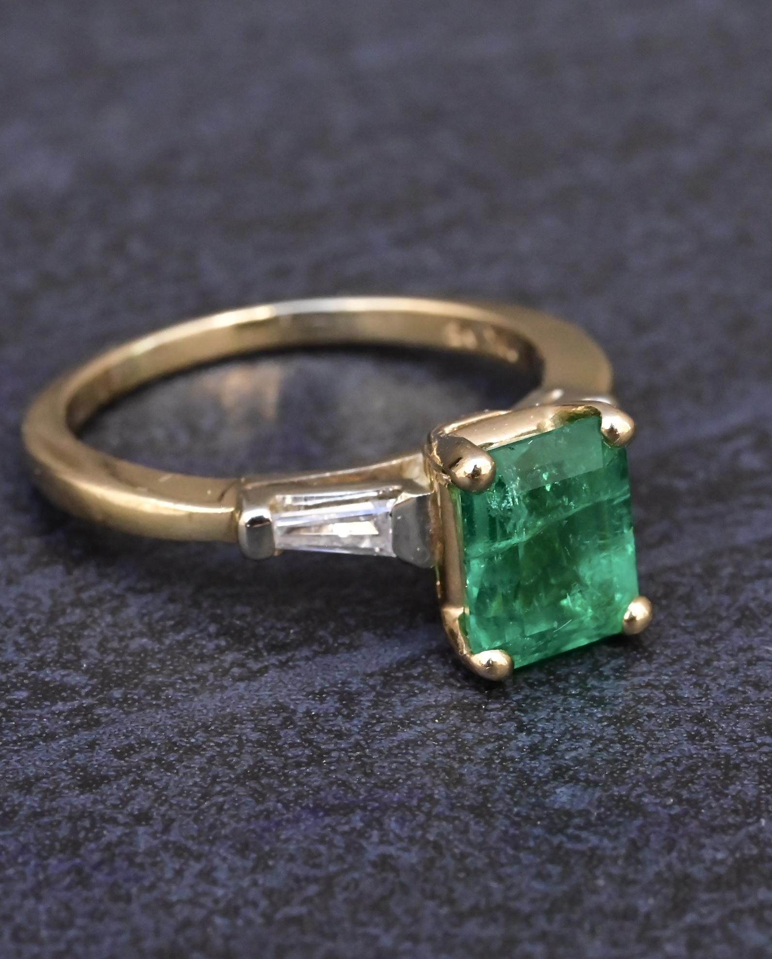 Gorgeous Deep Green Emerald & Diamond Ring IGI Certified Ring Size 6.25