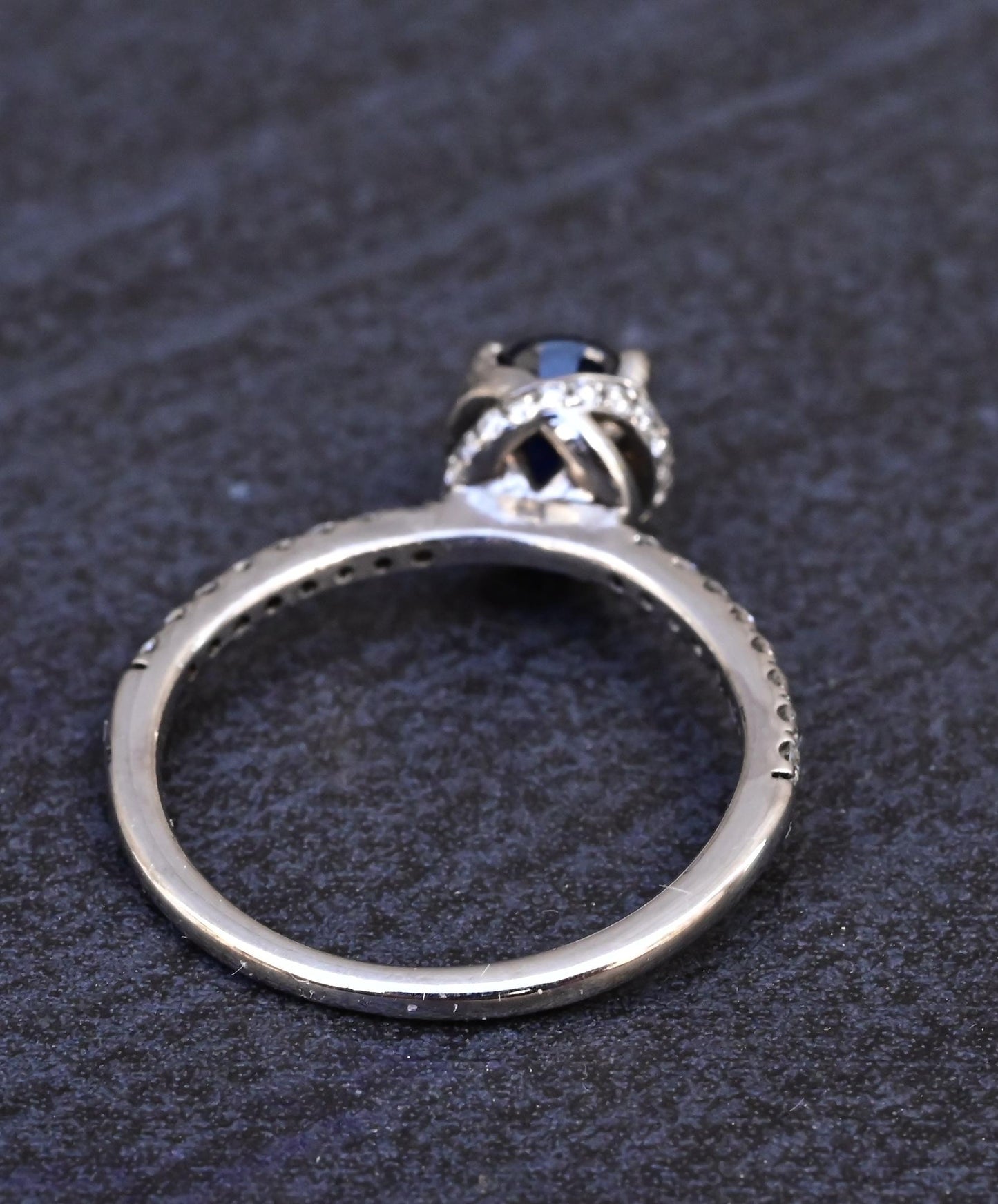 Beautiful 14K White Gold Sapphire & Diamond Ring IGI Certified Ring Size 5.