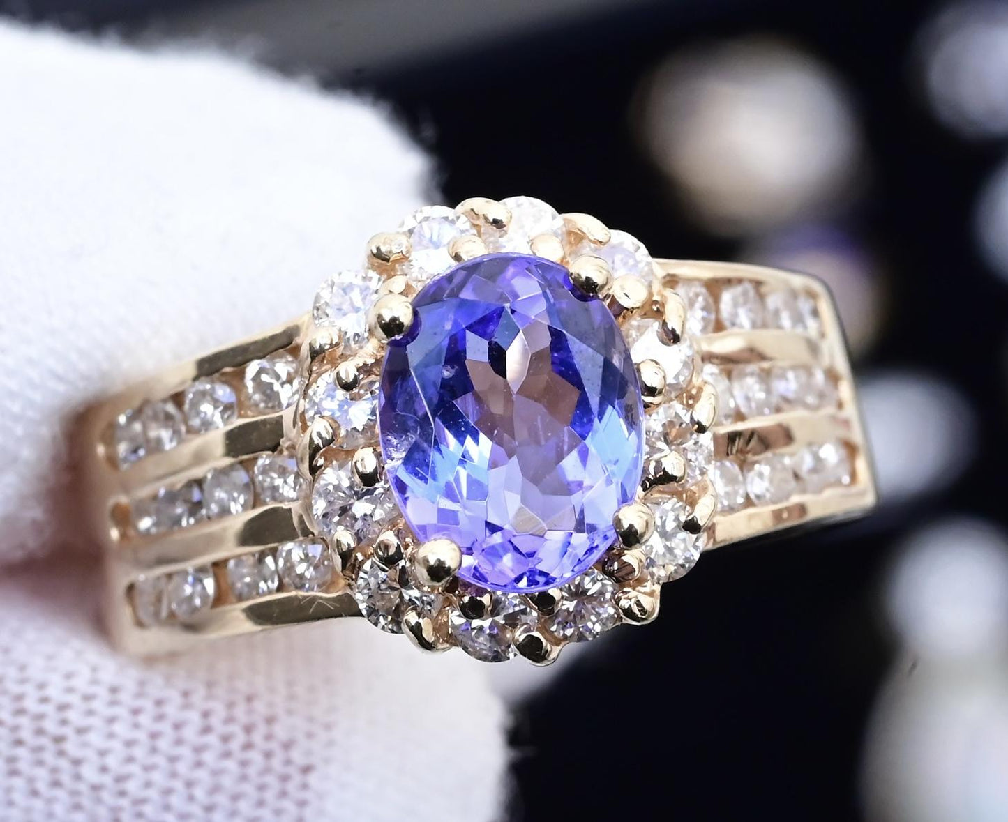 14K Yellow Gold Tanzanite & Diamond Halo Ring Oval Tanzanite Ring Size 7.75