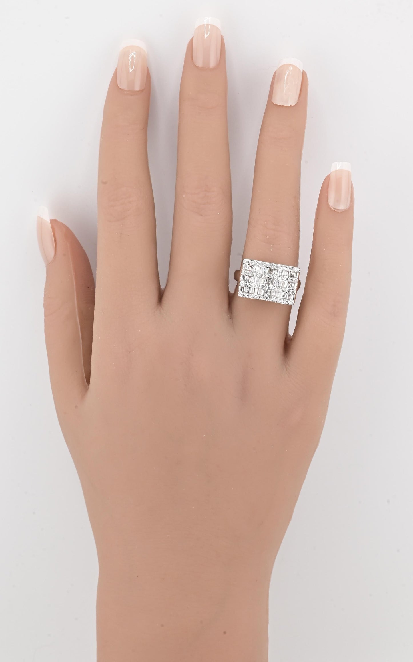 18K White Gold Diamond Ring 1.35 TCW Ring Size 7 GIA Certified