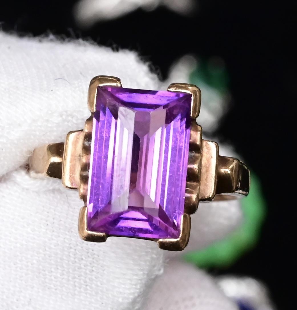 10K Yellow Gold Sapphire Ring Art Deco / Retro Era IGI Certified Size 6.75